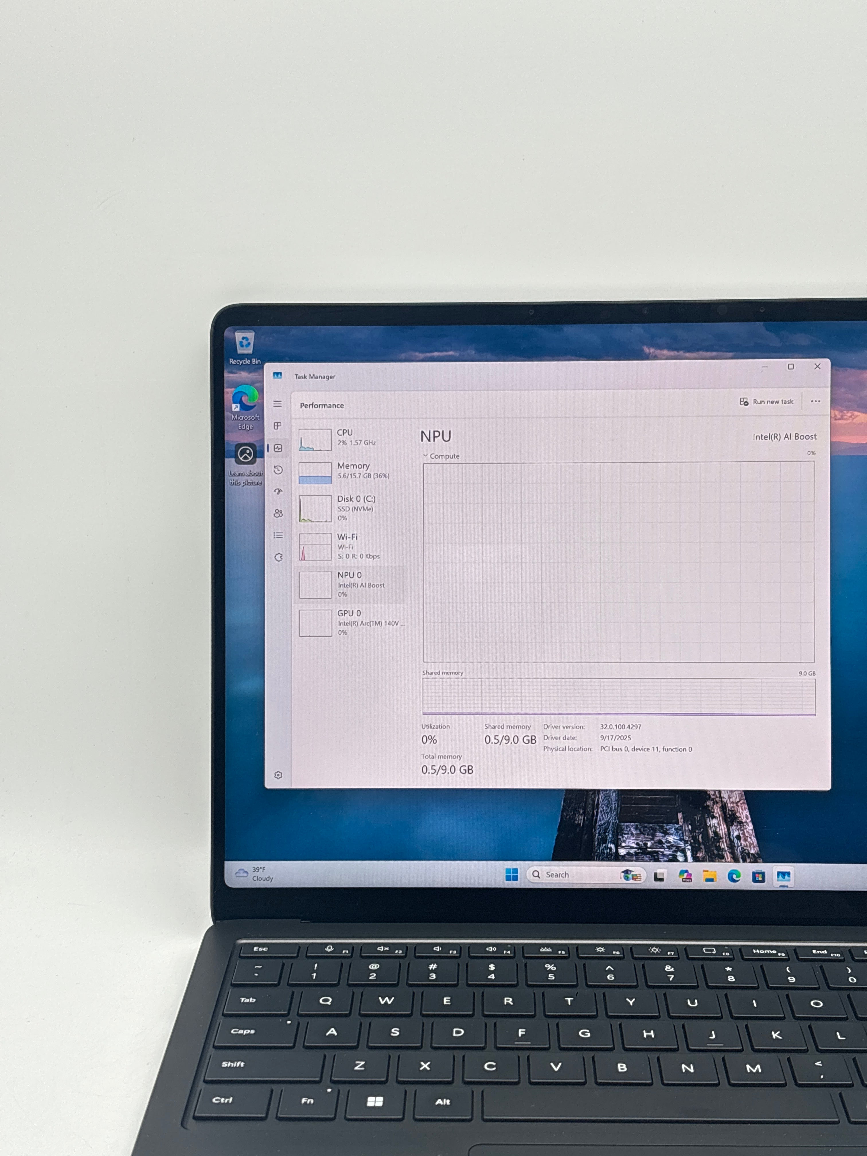Microsoft Surface Laptop 7 Ultra 7 266V 16GB RAM 256GB SSD