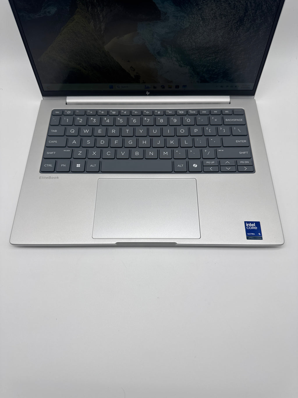 HP EliteBook 8 G1i 14" Intel Ultra 5 235U 32GB RAM 1TB SSD Silver - Remotely Managed