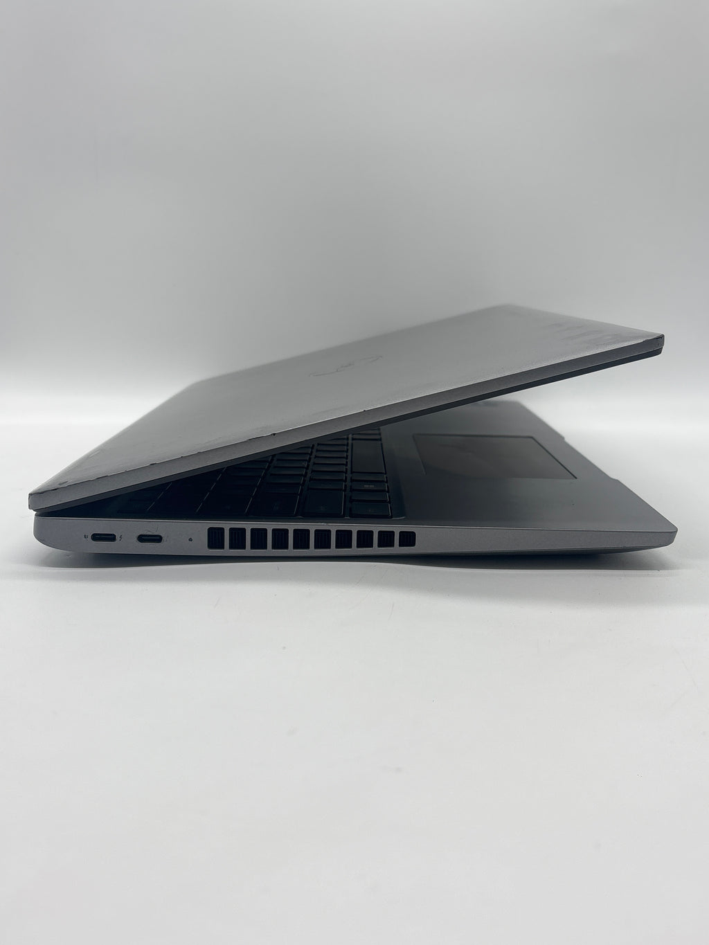 Dell Latitude 5540 i5-1345U 16GB RAM 512GB SSD - Used