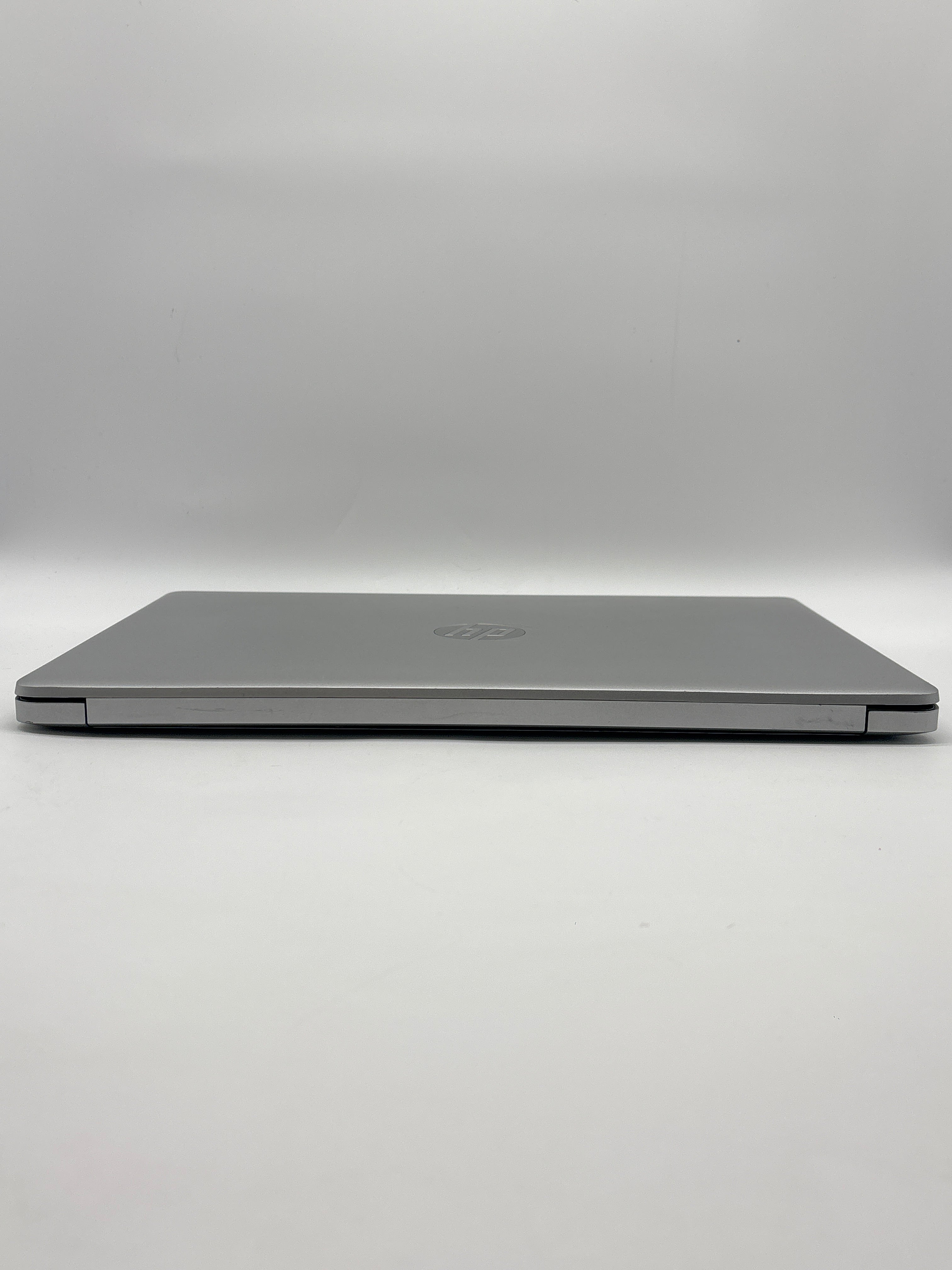 HP 15-dw3013dx i3-1115G4 8GB RAM 256GB SSD