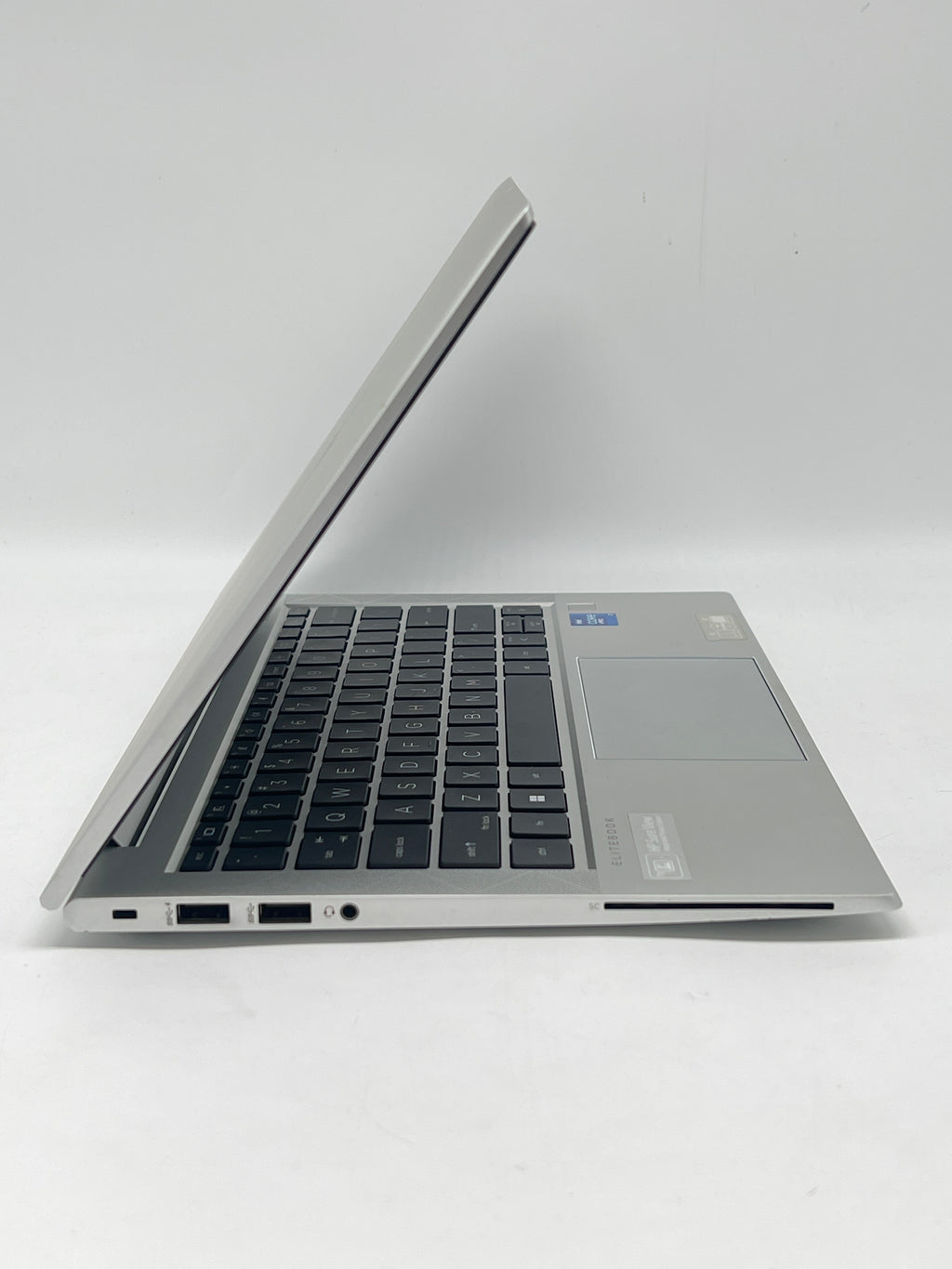 HP EliteBook 830 G8 Core i7-1185G7 16GB RAM 512GB SSD - For Parts (Read)