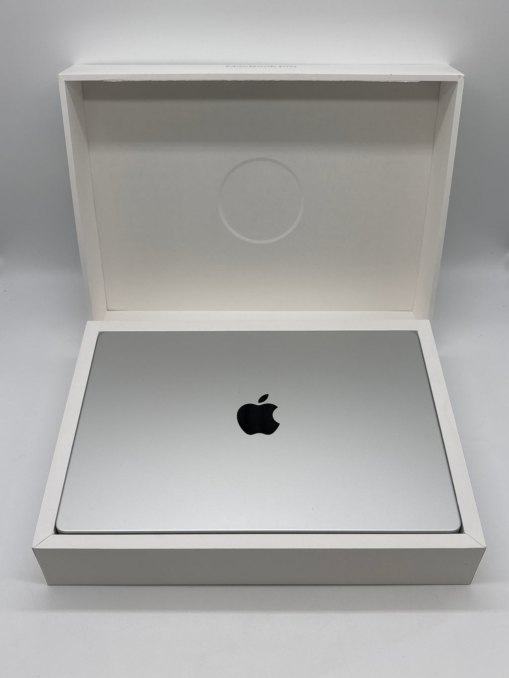 Apple MacBook Pro 14" M4 Max A3185 2024 64GB RAM 2TB SSD Silver with Box