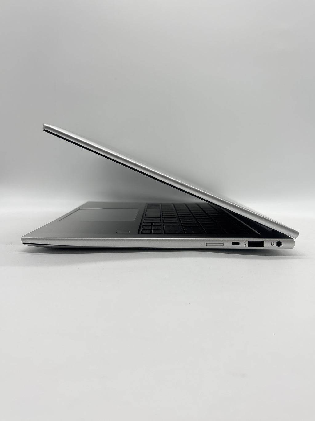 HP Elitebook 840 G10 i5-1335U 16GB RAM 256GB SSD - For Parts (READ)