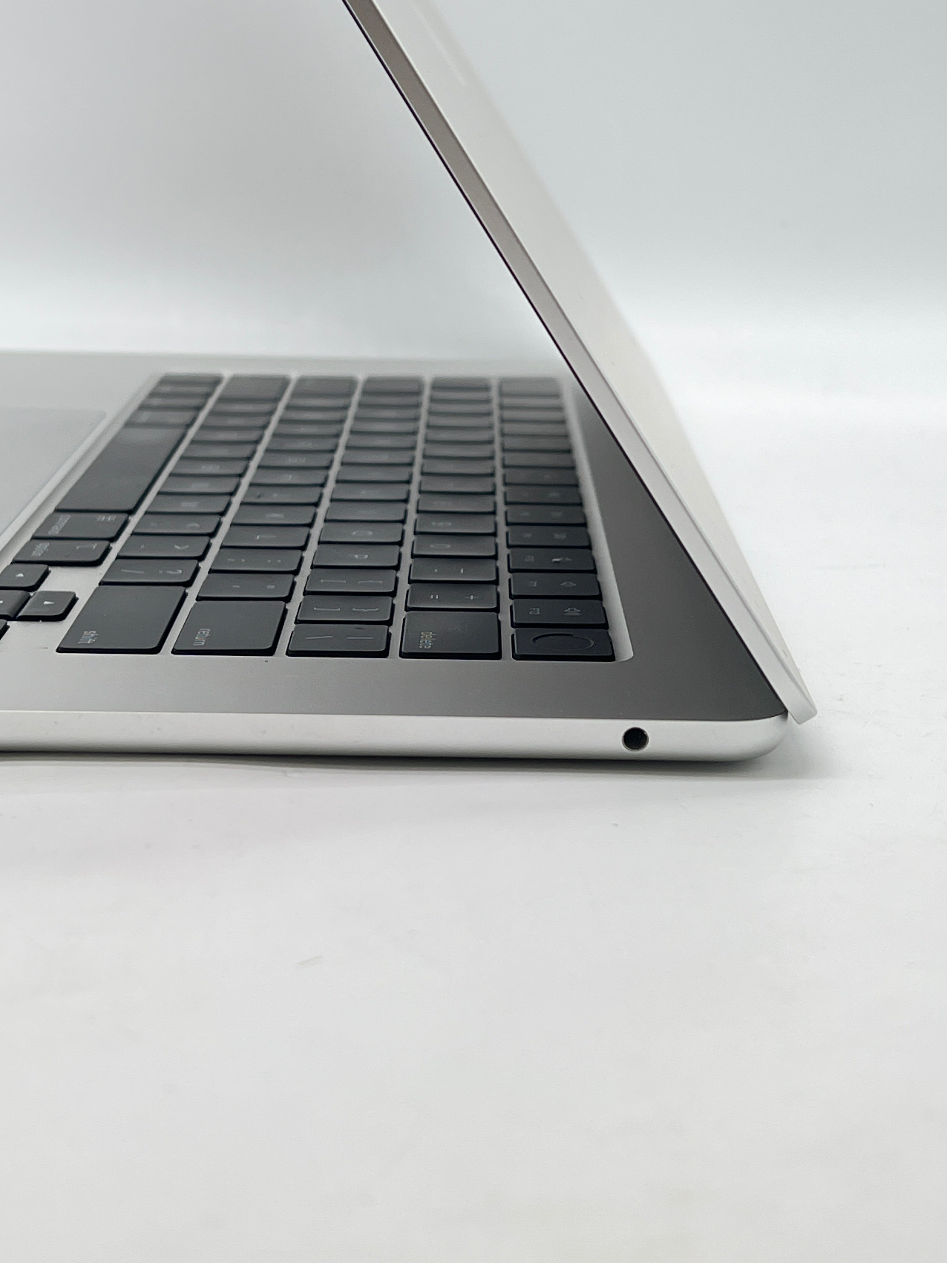 Apple MacBook Air 15" A3114 M3 24GB RAM 1TB SSD 2024 - Used