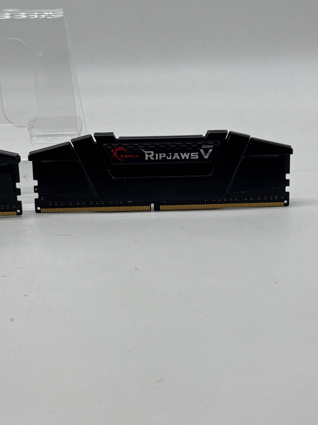 G.Skill Ripjaws V 24GB (16GB+8GB) DDR4-3200 Desktop RAM - Used