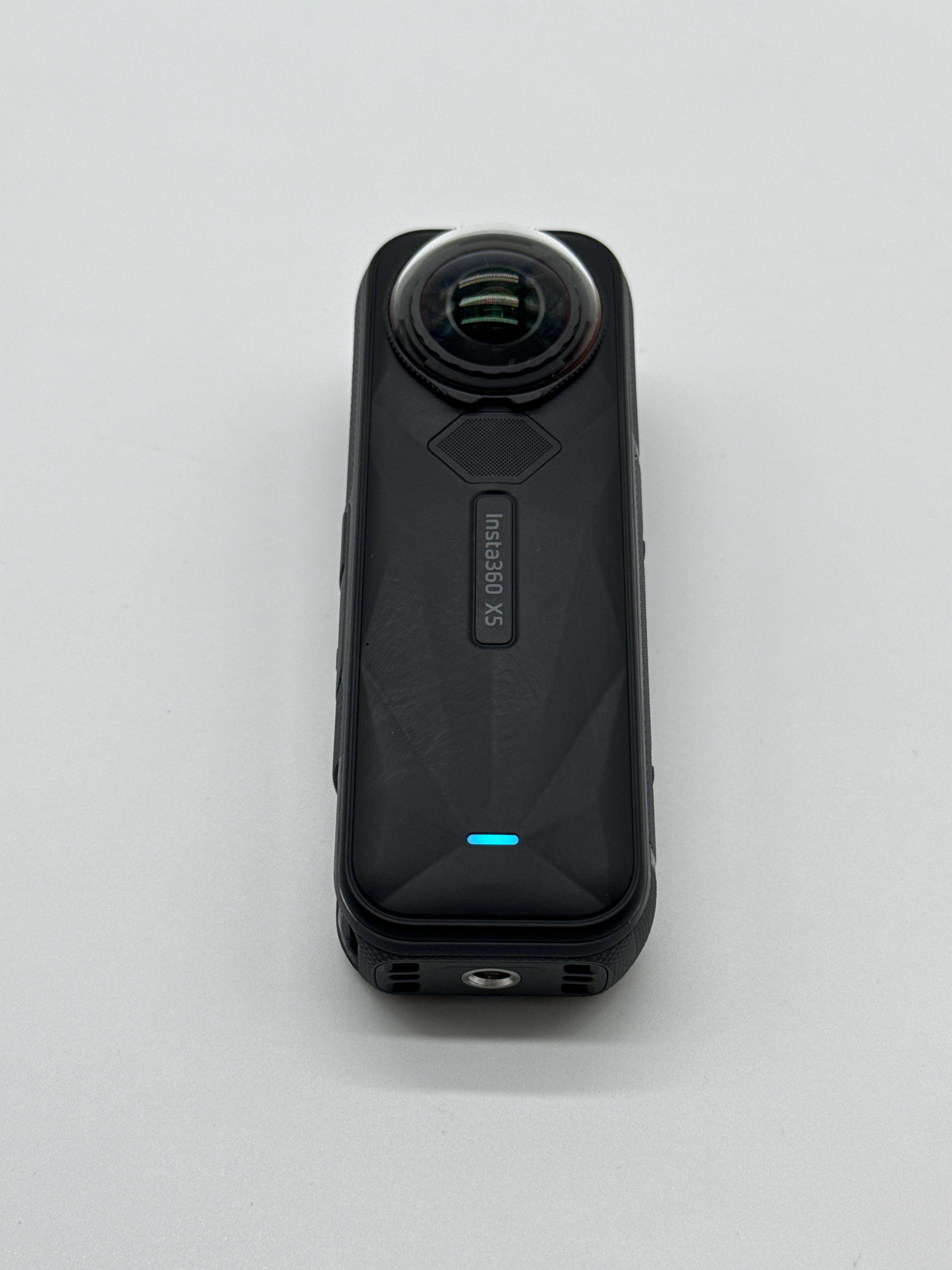 Insta360 X5 8K Action Camera Black 2.0 in UHD 512 GB