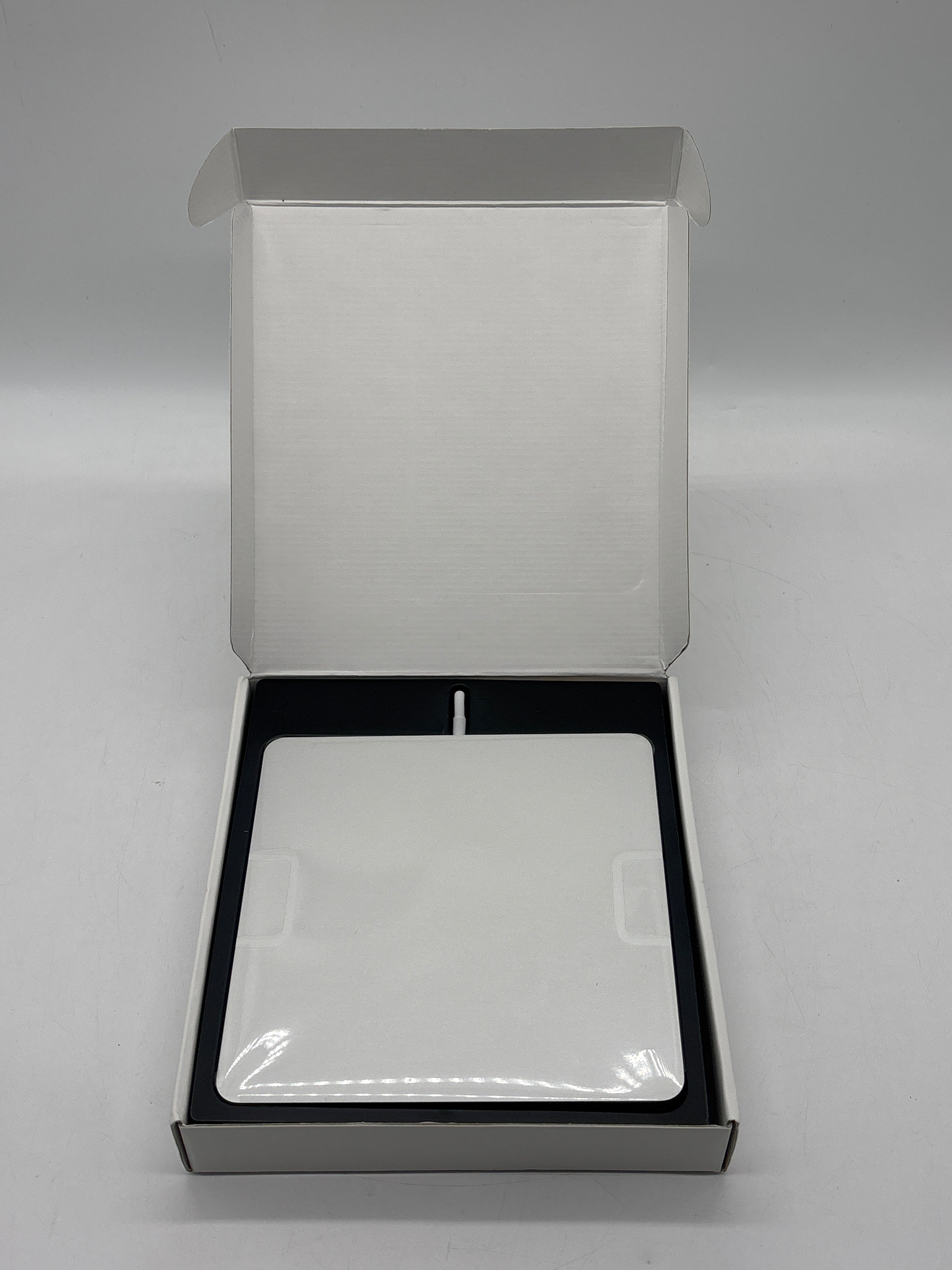 Apple A1379 External USB SuperDrive MD564LL/A Silver