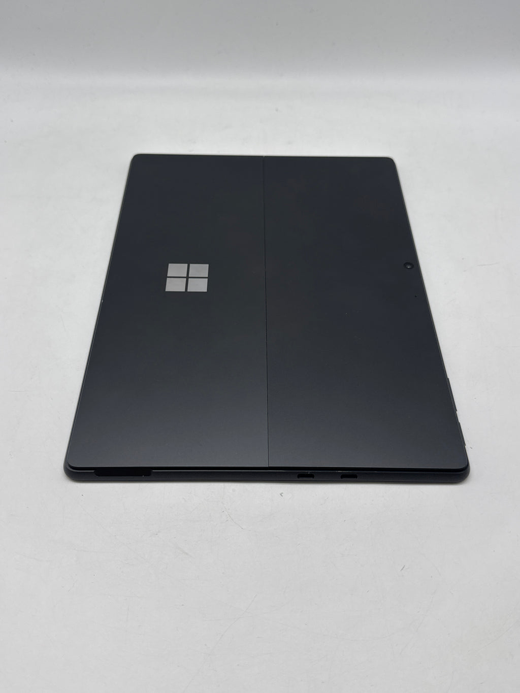 Microsoft Surface Pro 9 2038 13" i5-1235U 8GB RAM 256GB SSD - Used