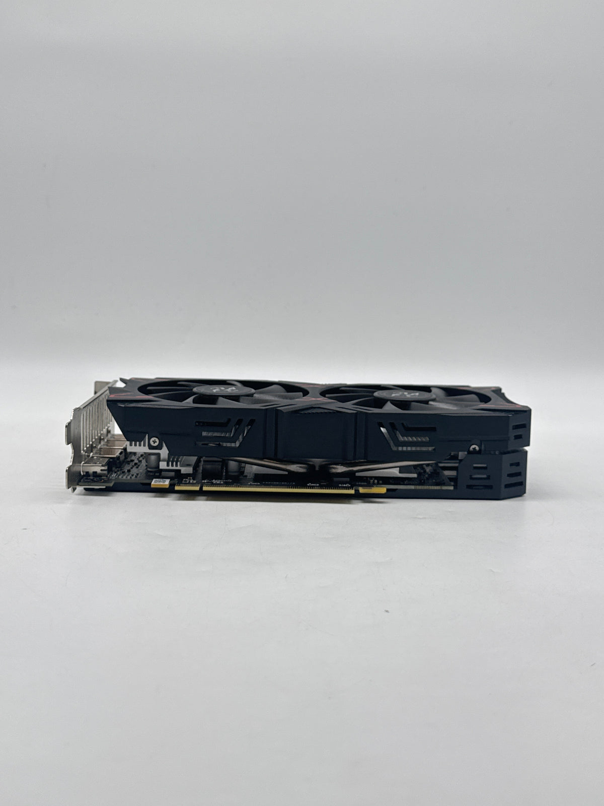 Peladn Radeon RX 5500 XT 8GB GDDR6 Graphics Card Black - Used