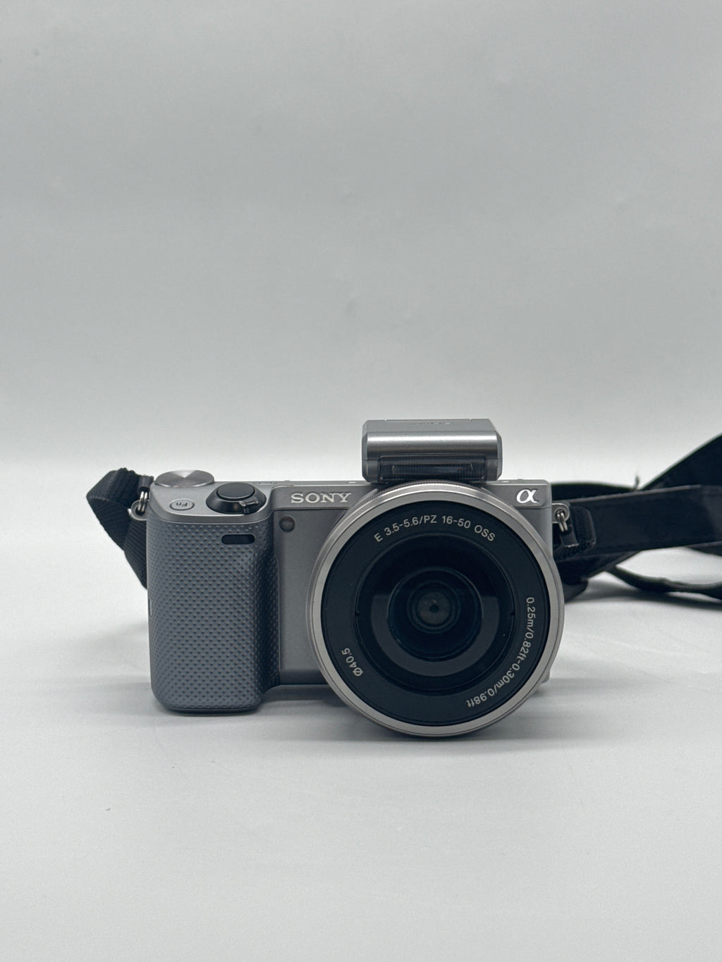 Sony Alpha NEX-5T 16.1MP Mirrorless Camera with E PZ 16-50mm OSS Lens - Used
