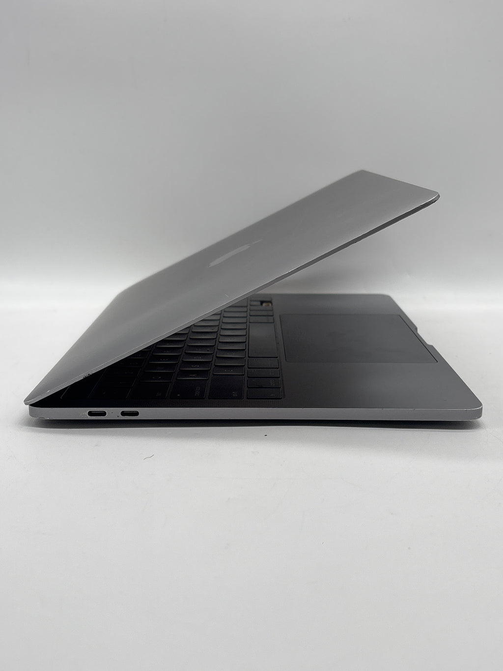 Apple MacBook Pro 13" A1706 i5 3.1 GHz 16GB RAM 256GB SSD