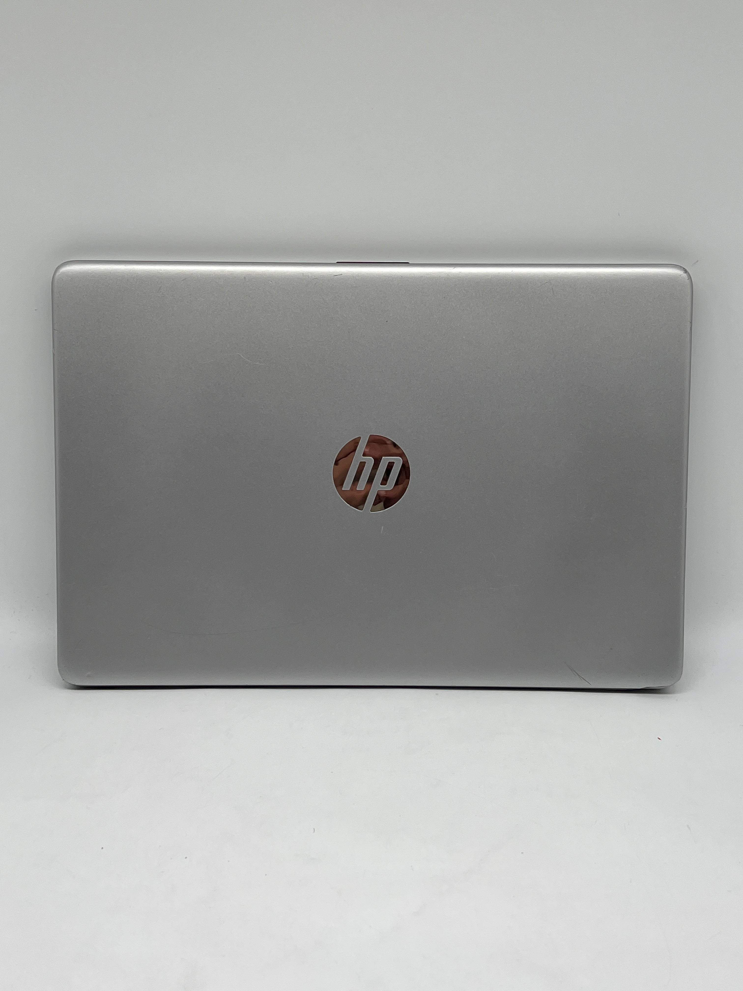 HP 15-ef1038nr AMD Athlon 3150u 4GB RAM 256GB SSD - For Parts (Read)