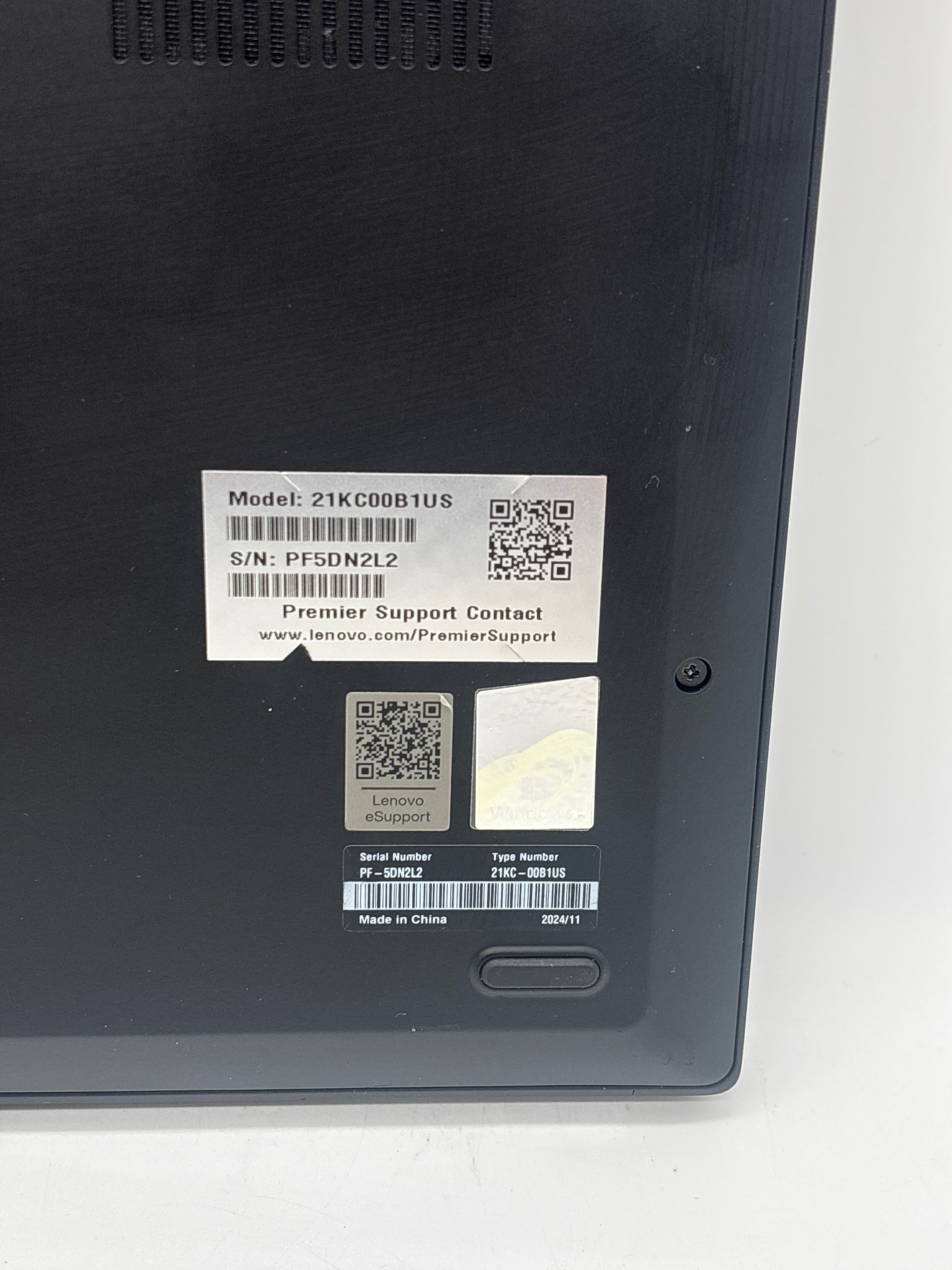 Lenovo ThinkPad X1 Carbon Gen 12 Ultra 7 165U 32GB RAM 512GB SSD - Warranty