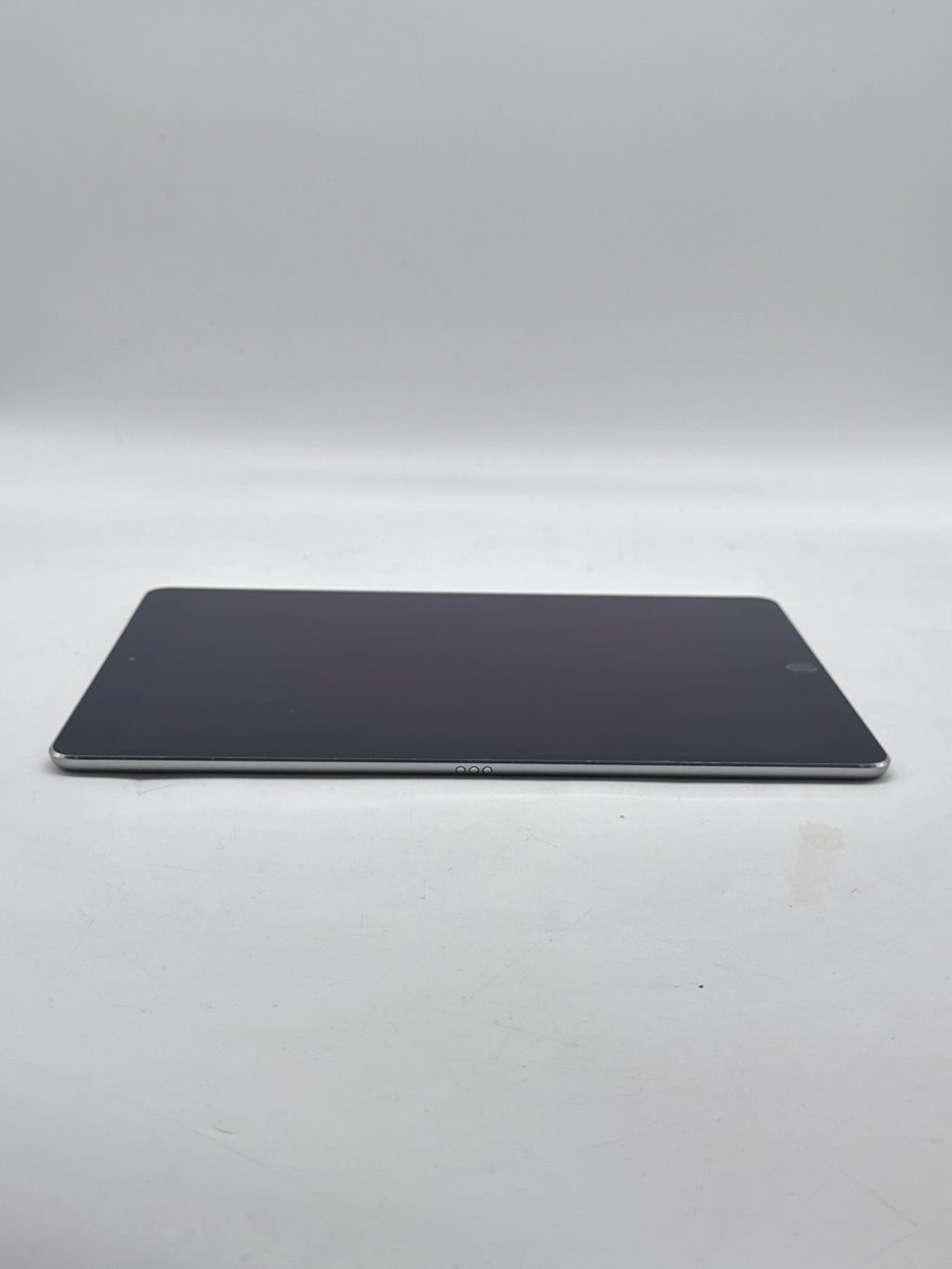 Apple iPad Pro 10.5" A1709 4GB RAM 256GB Wi-Fi + Cellular Space Gray - Used