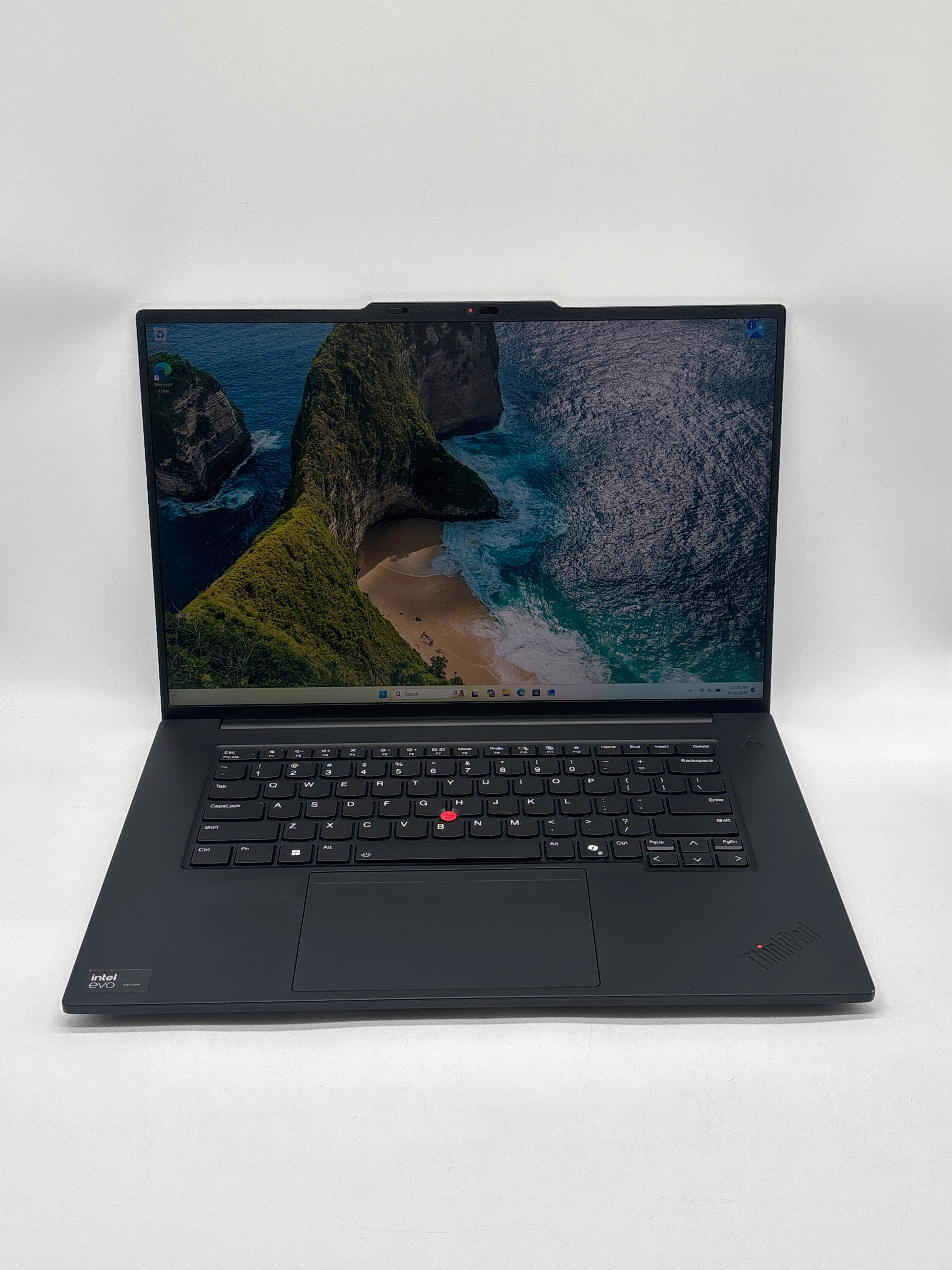 Lenovo ThinkPad P1 Gen 7 Ultra 7 155H 32GB RAM 1TB SSD RTX 2000 Ada Used