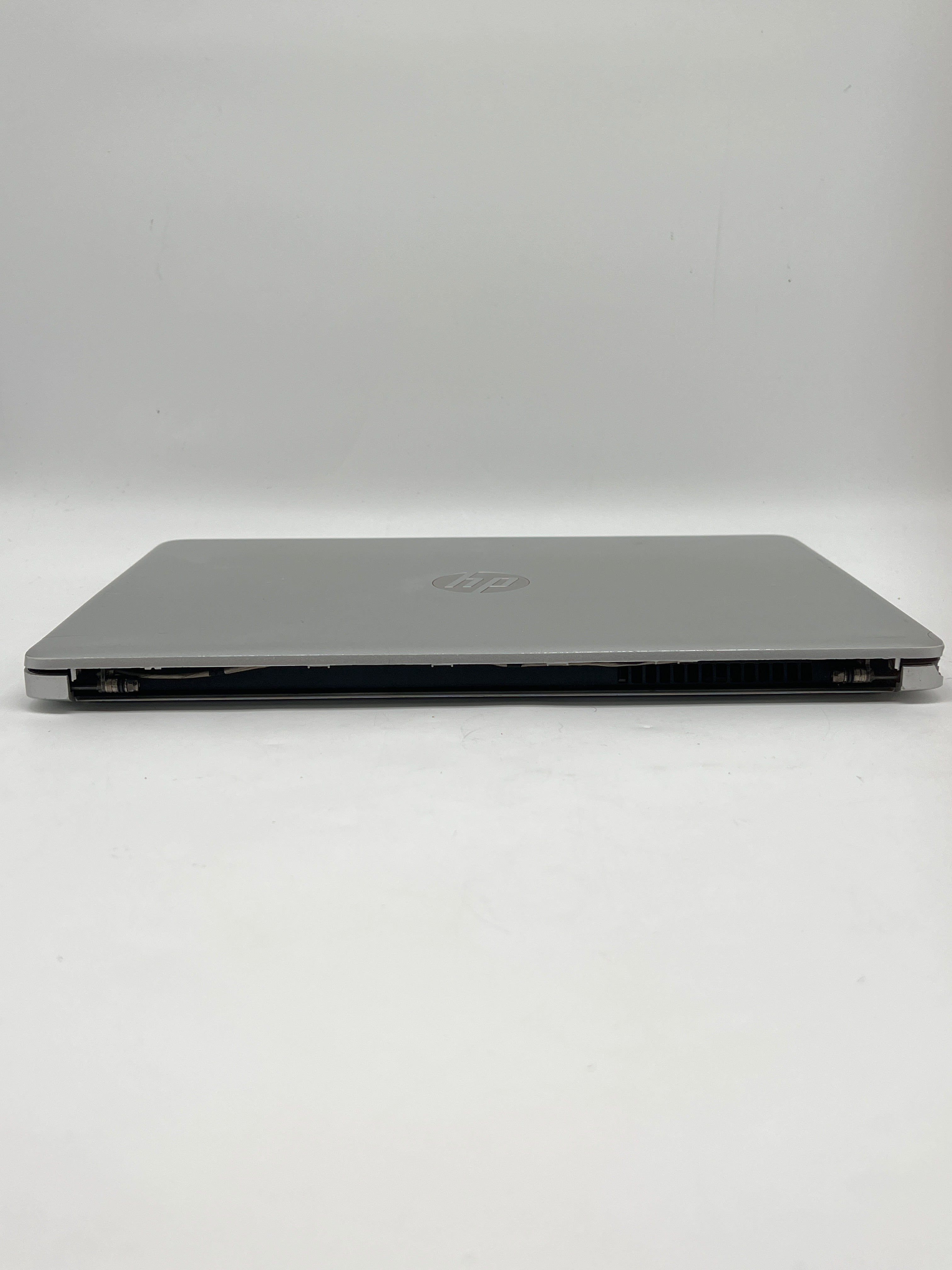 HP 14-cf0052od Core i3-8130U 8GB RAM 128GB SSD - For Parts (Read)