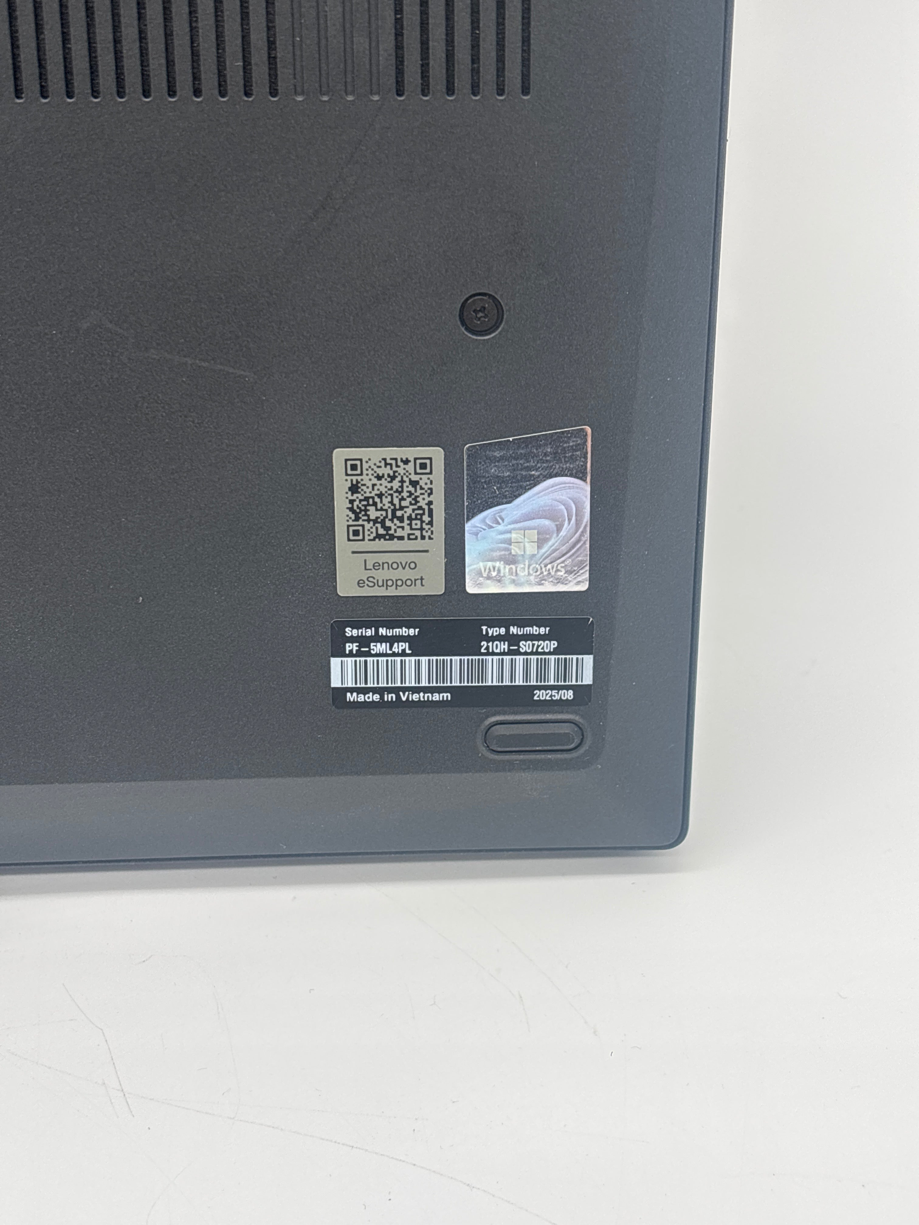 Lenovo ThinkPad T14 Gen 6 Ultra 7 268V 32 GB RAM 512 GB SSD - For Parts (Read DESC)