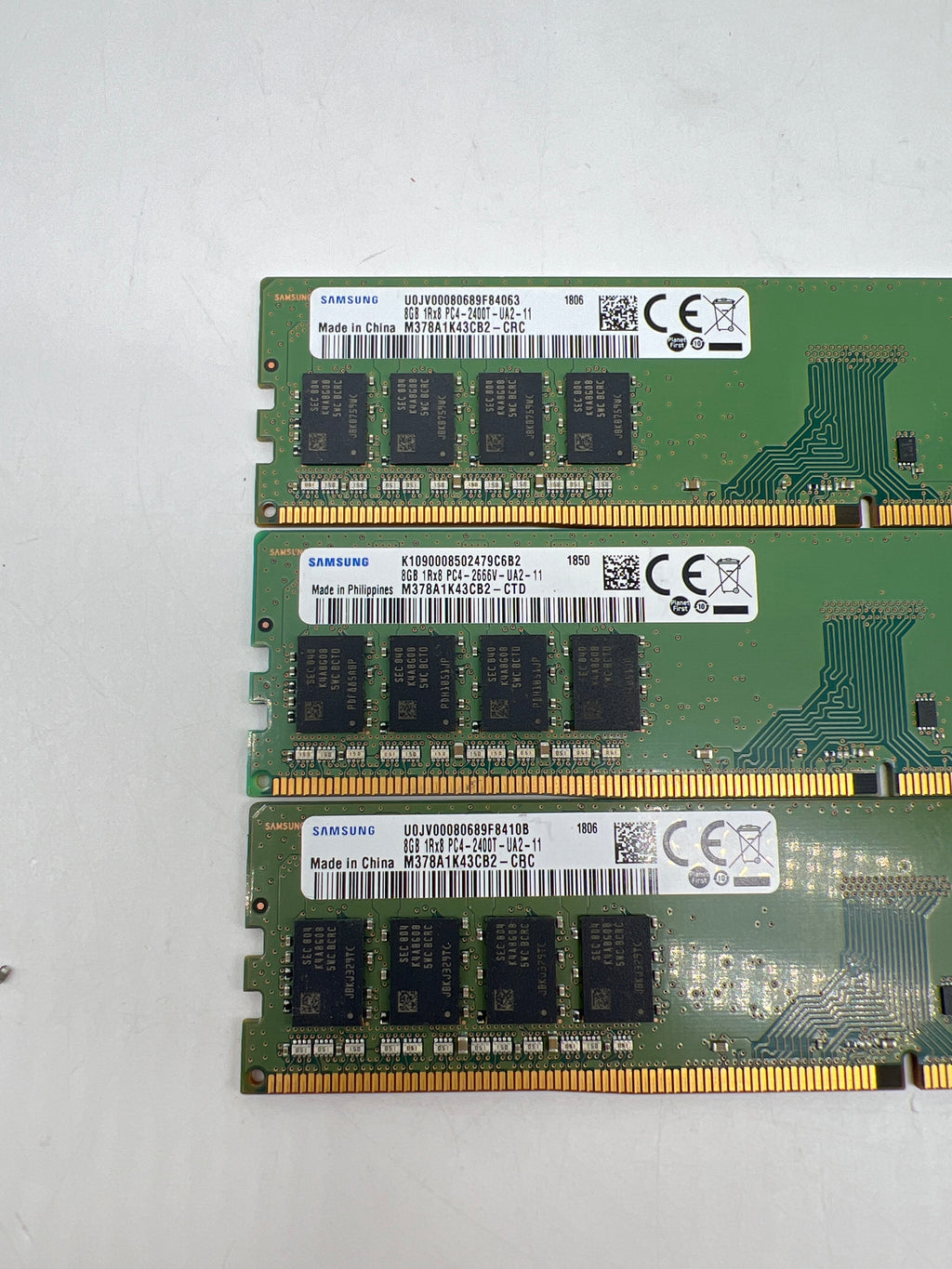 (Lot of 3) Samsung 8GB 1RX8 PC4-2666V UDIMM Desktop Memory M378A1K43CB2-CTD