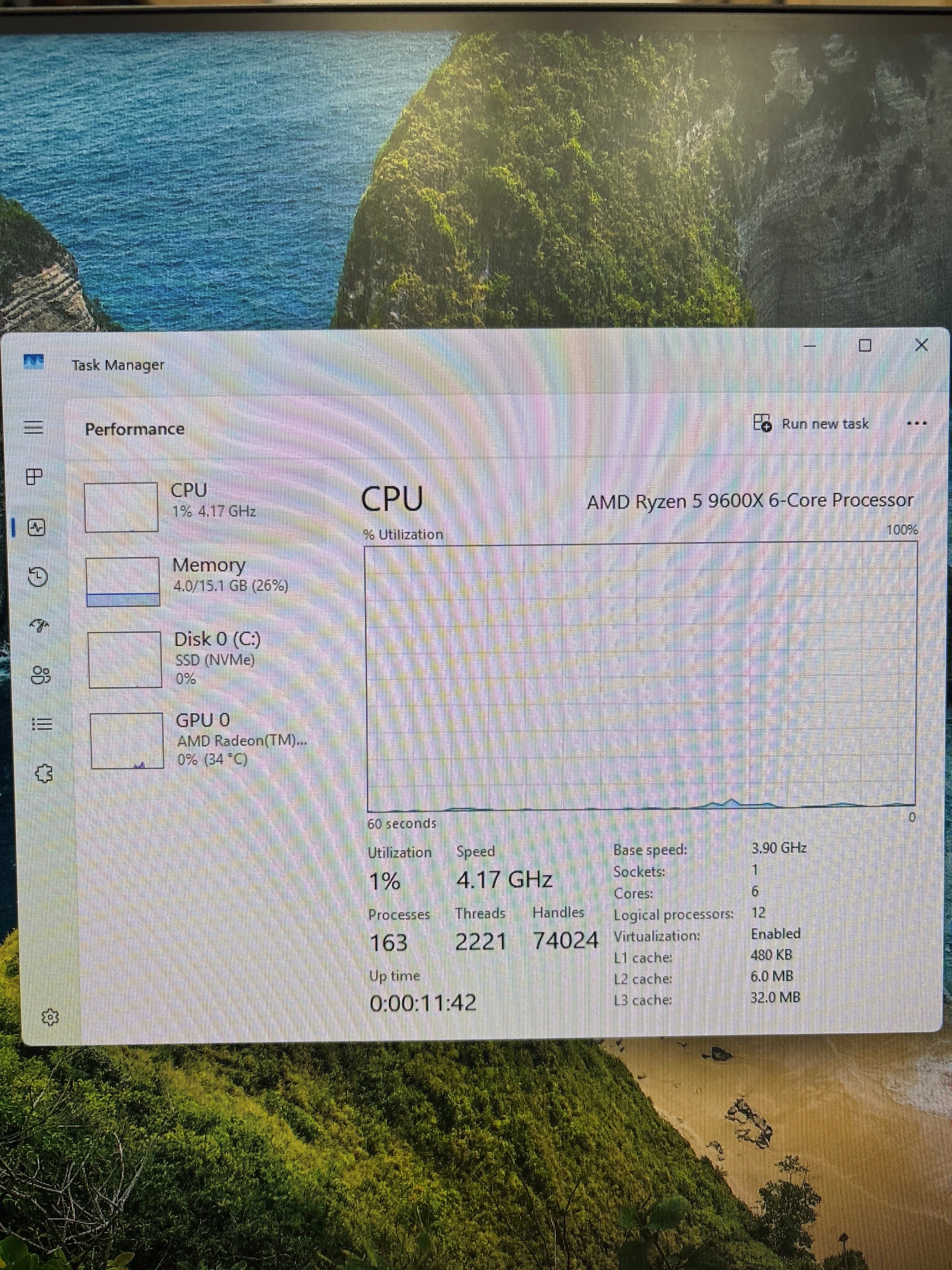 Custom PC Ryzen 5 9600X 16GB RAM 1TB SSD
