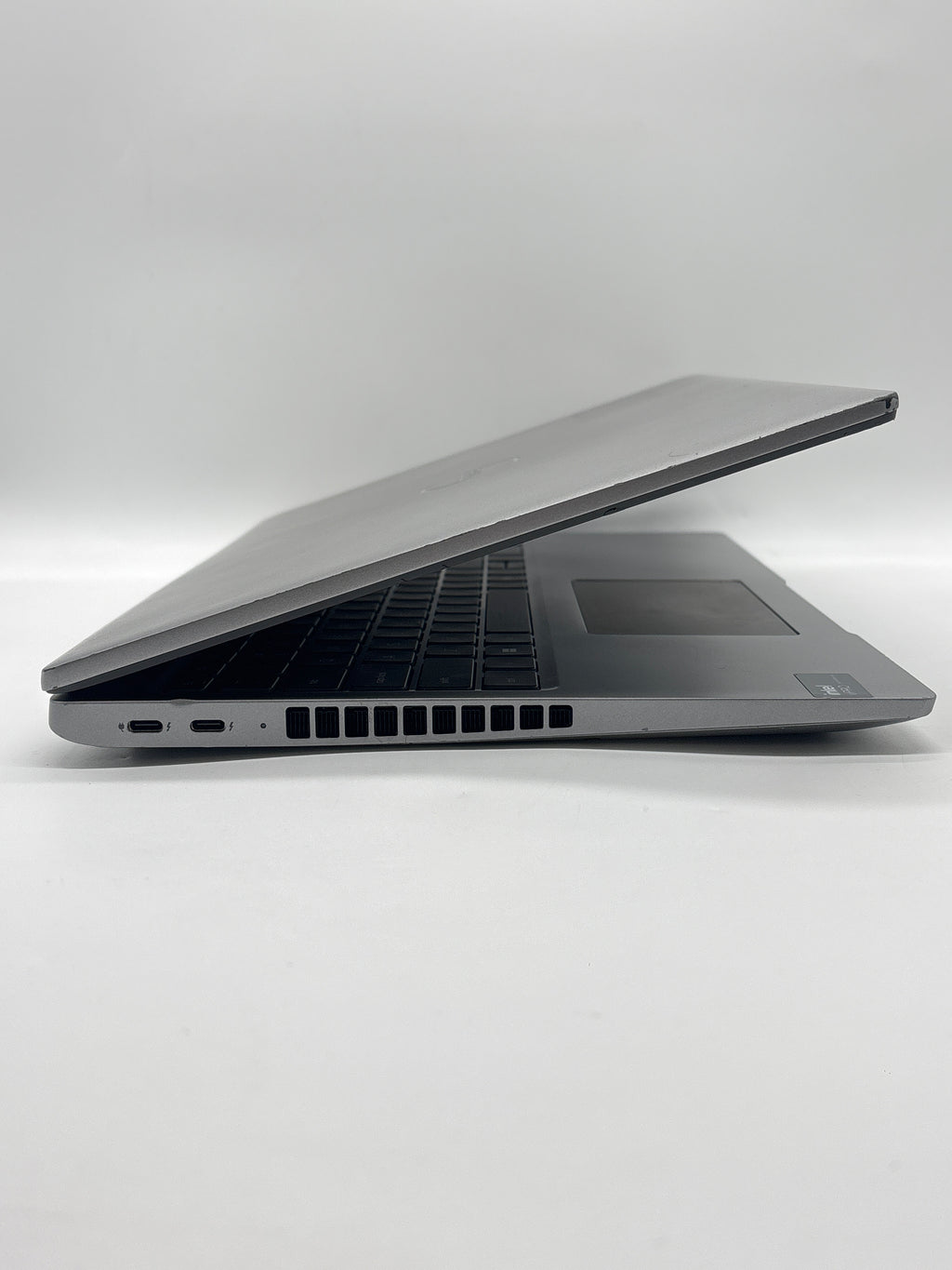 Dell Latitude 5550 Ultra 5 135U 32GB RAM 256GB SSD - Bios Locked/Remotely Managed