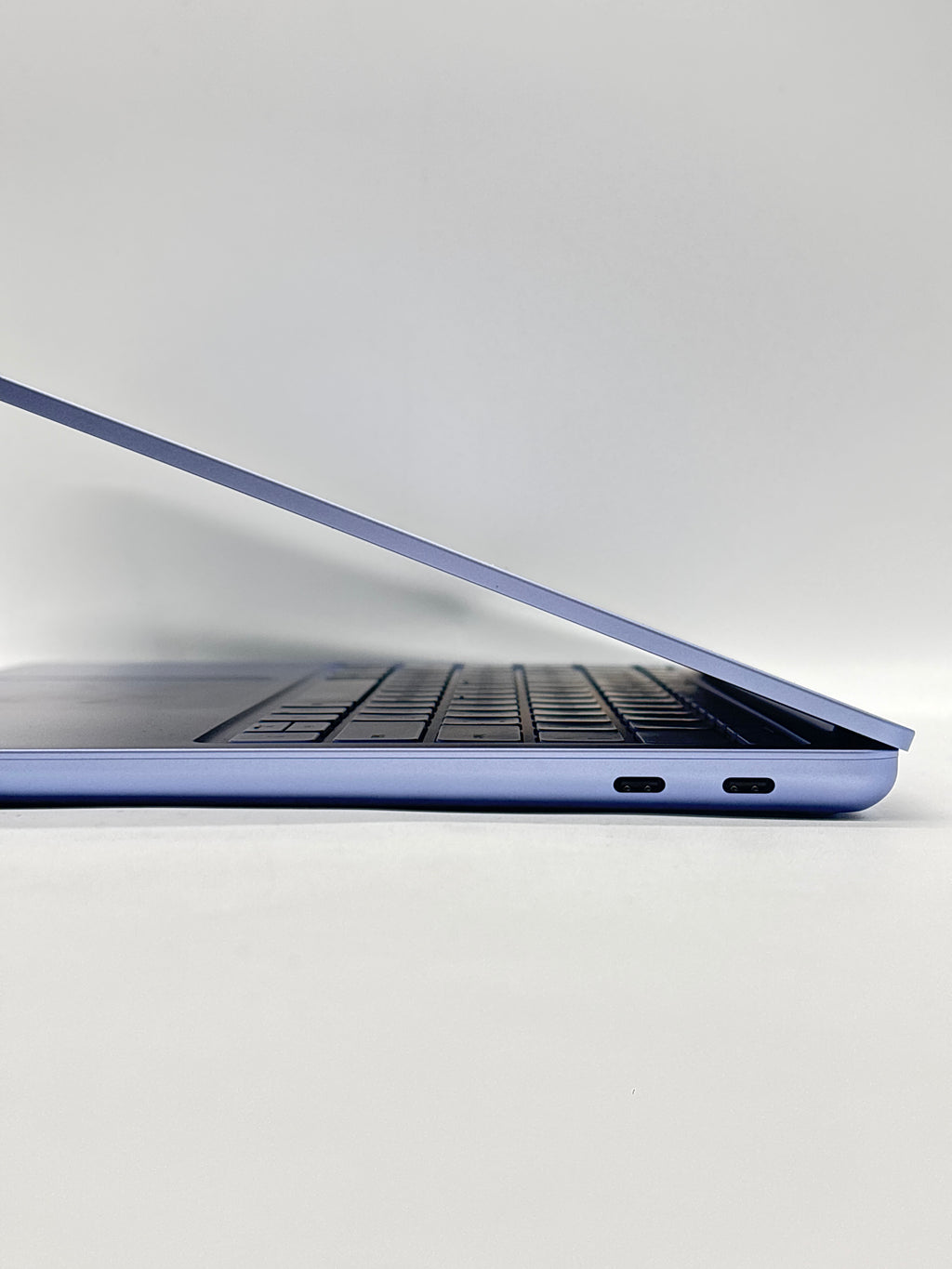 Microsoft Surface Laptop 2095 Snapdragon X Plus 16GB RAM 512GB SSD