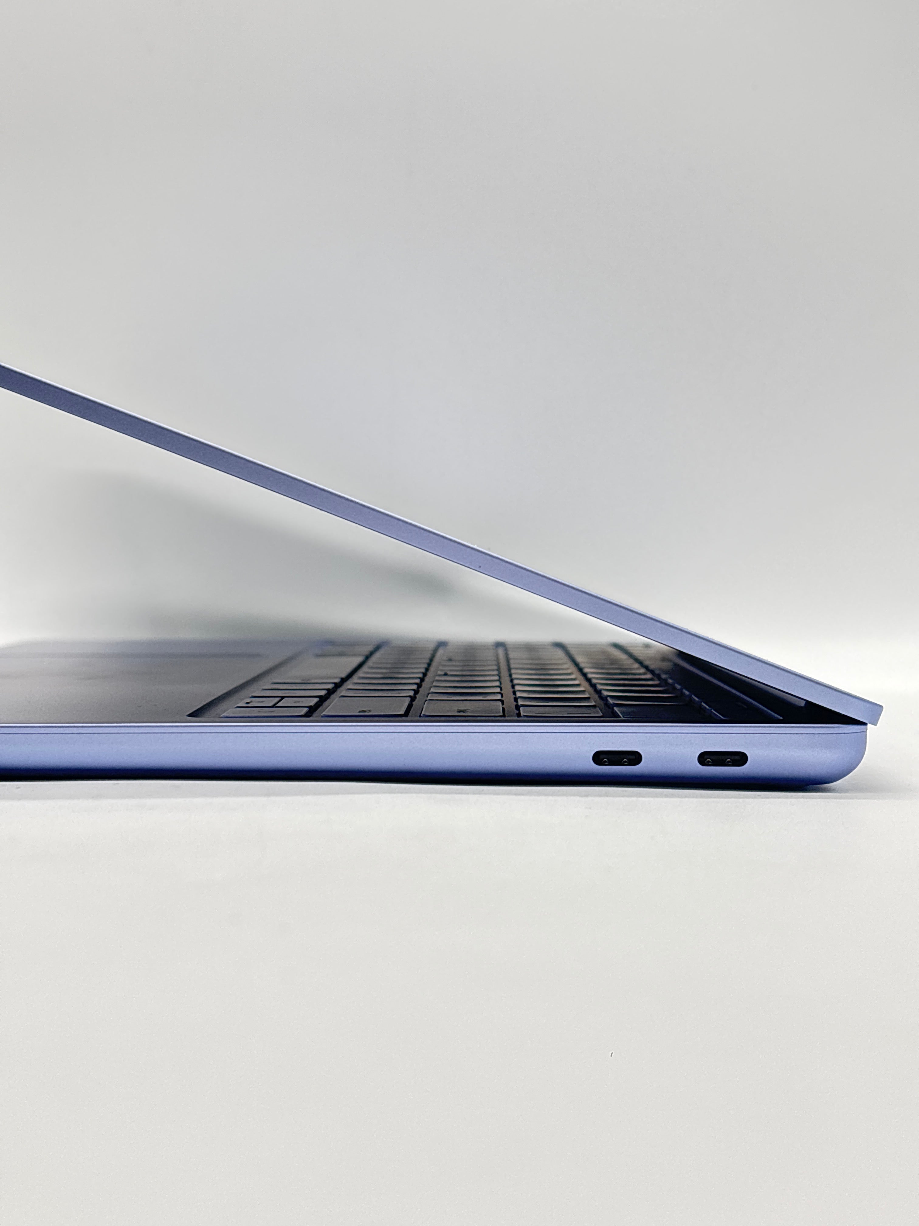 Microsoft Surface Laptop 2095 Snapdragon X Plus 16GB RAM 512GB SSD