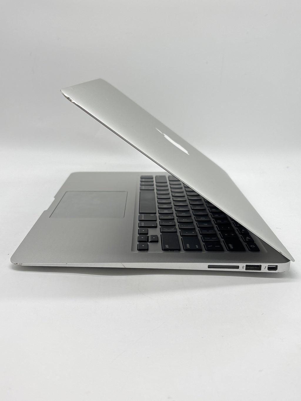Apple MacBook Air 13" A1466 2015 i7 8GB ram 256GB SSD - For Parts (Read)