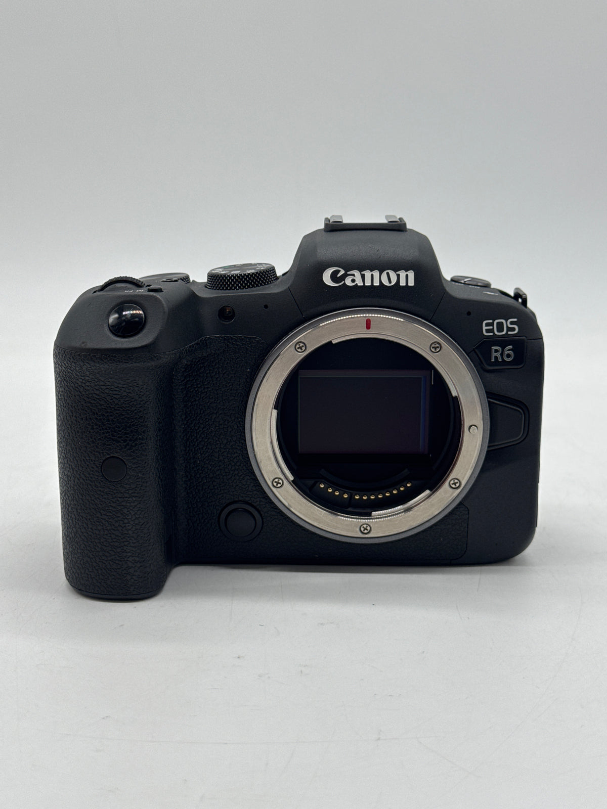 Canon EOS R6 Mirrorless Body Only Black - Used