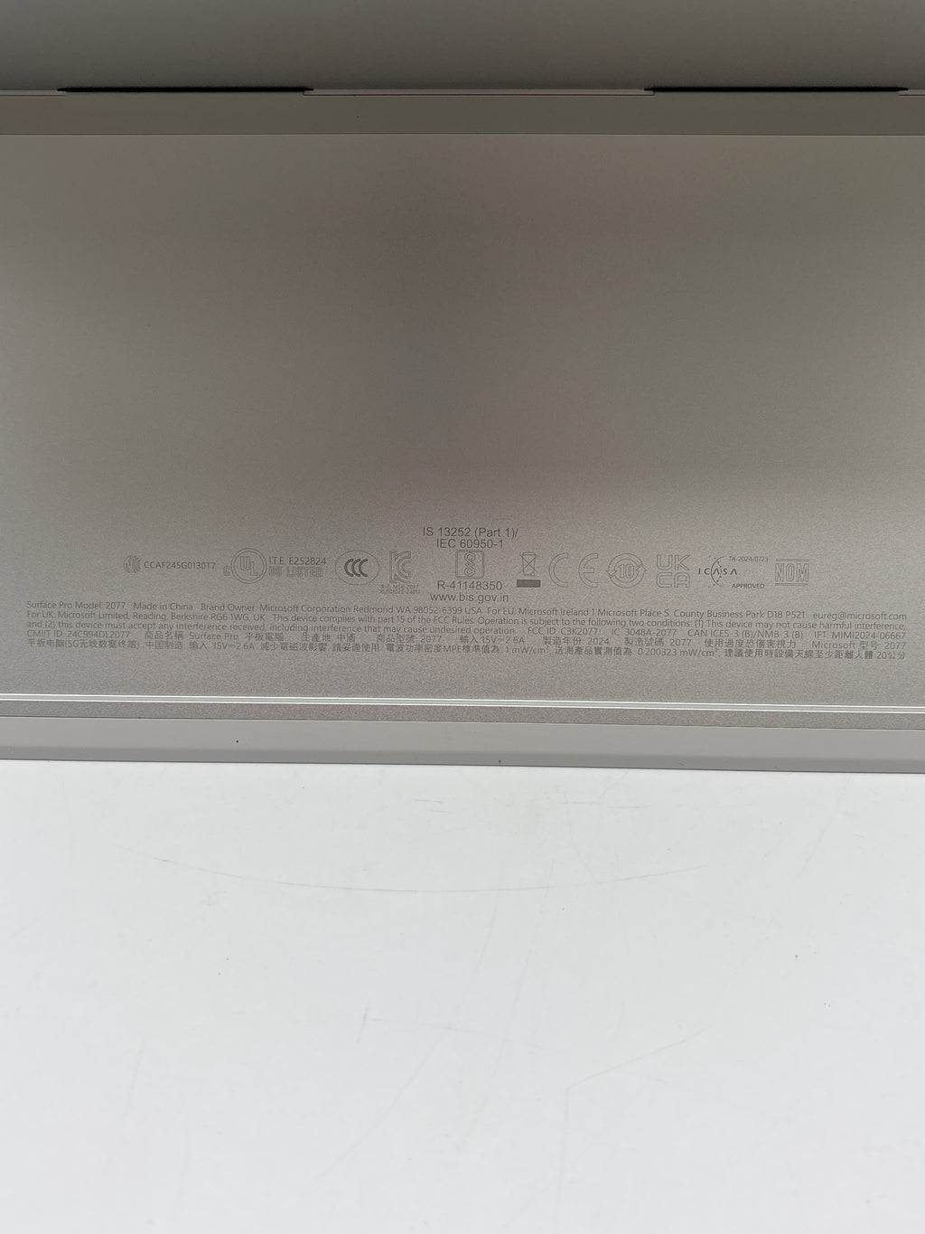 Microsoft 11th Edition 2077 Snapdragon X12 Core 16GB RAM 512GB SSD