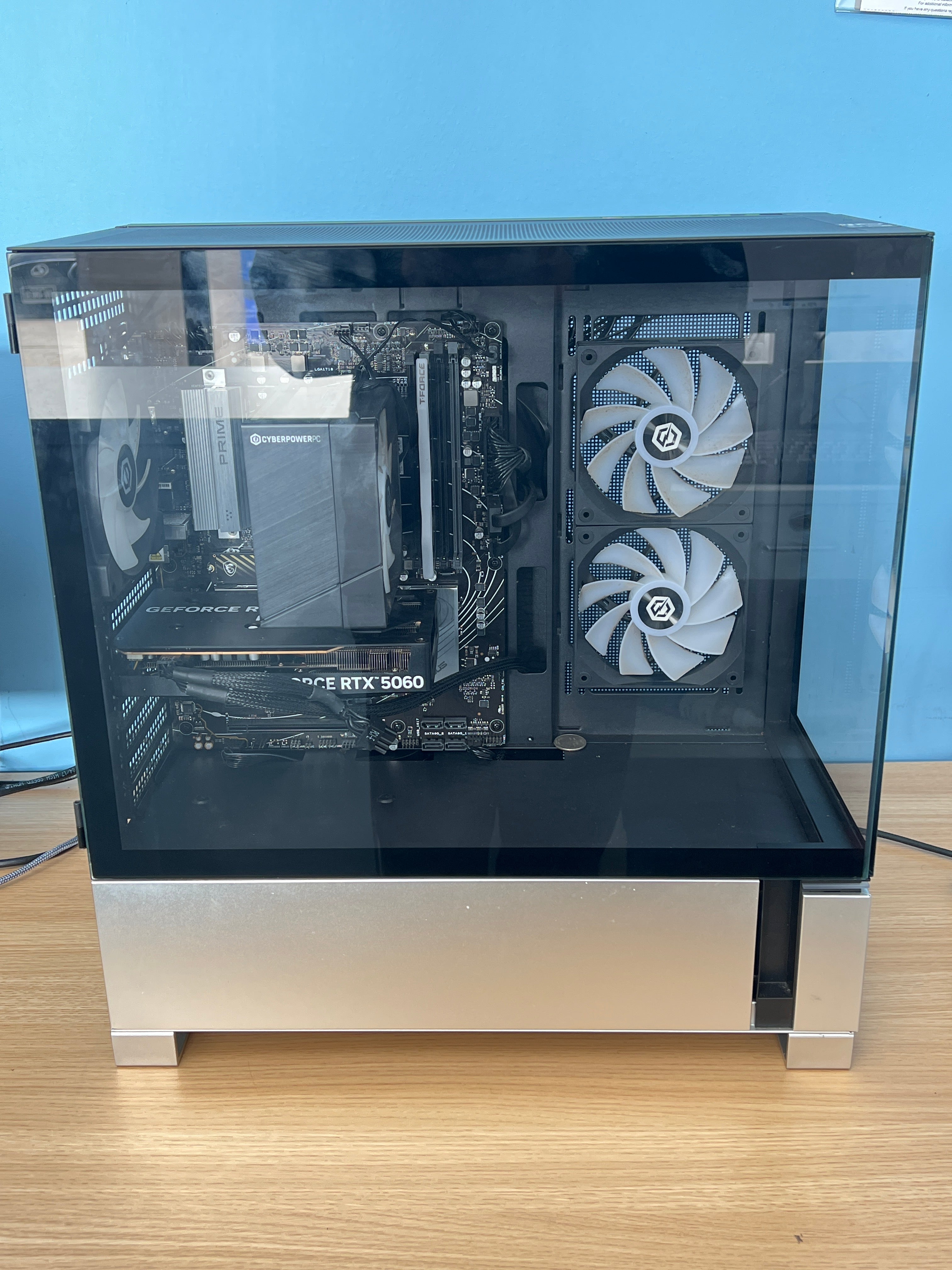 CyberPowerPC GMA7300WST Ryzen 5 8400F 16GB DDR5 1TB SSD RTX 5060 - For Parts