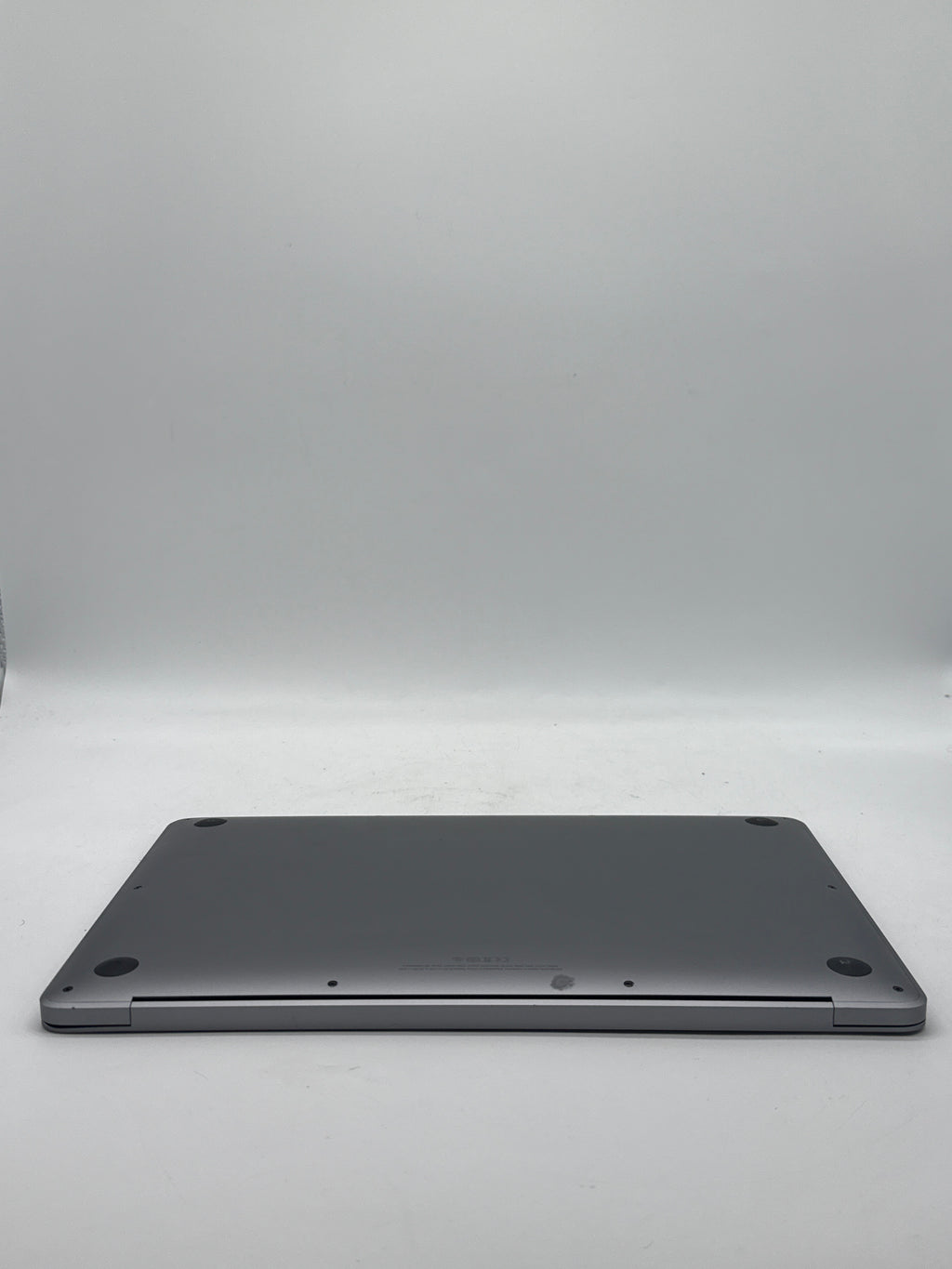 Apple MacBook Air 13" M1 A2337 8GB RAM 256GB SSD - Used