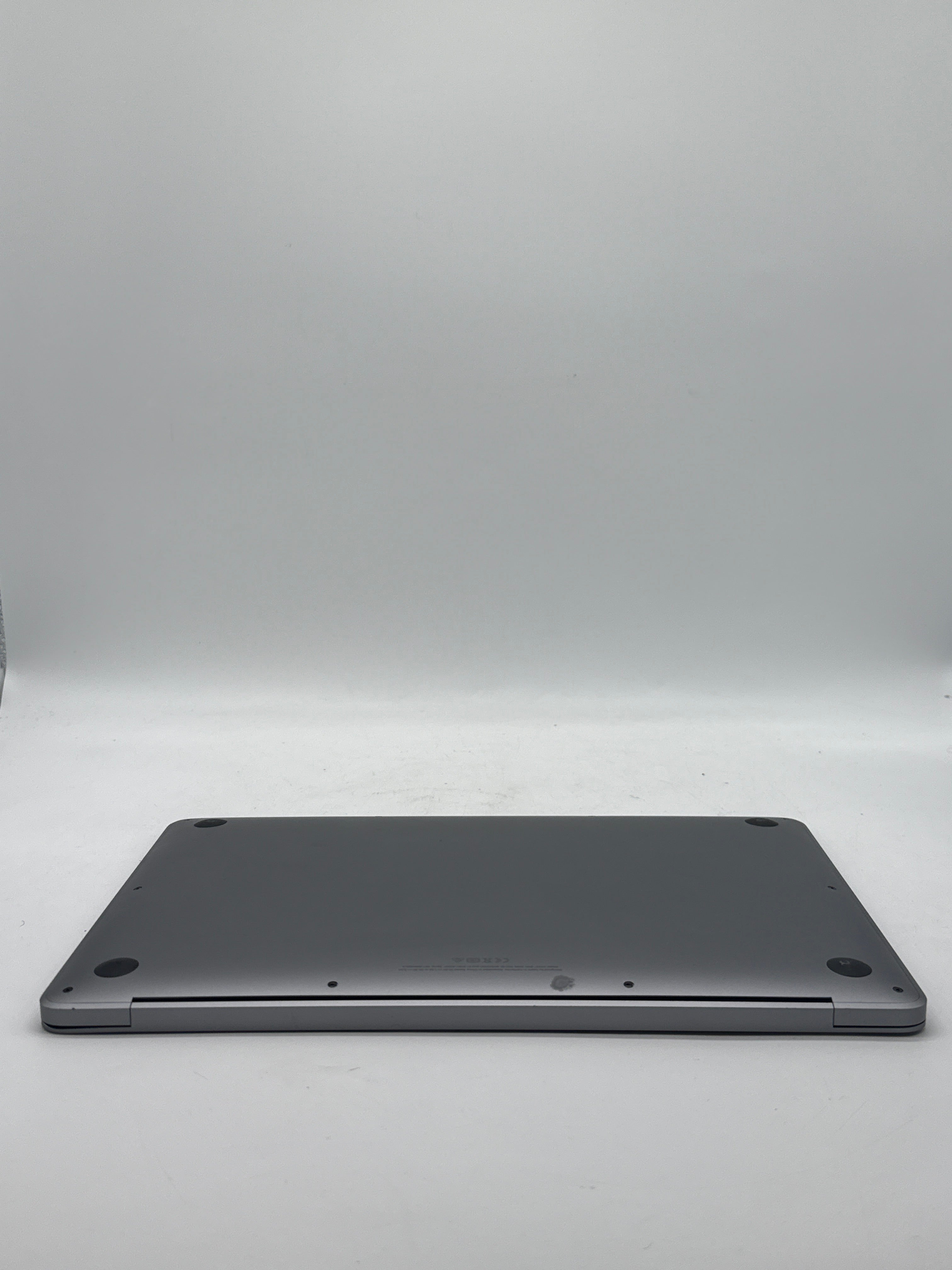 Apple MacBook Air 13" M1 A2337 8GB RAM 256GB SSD - Used