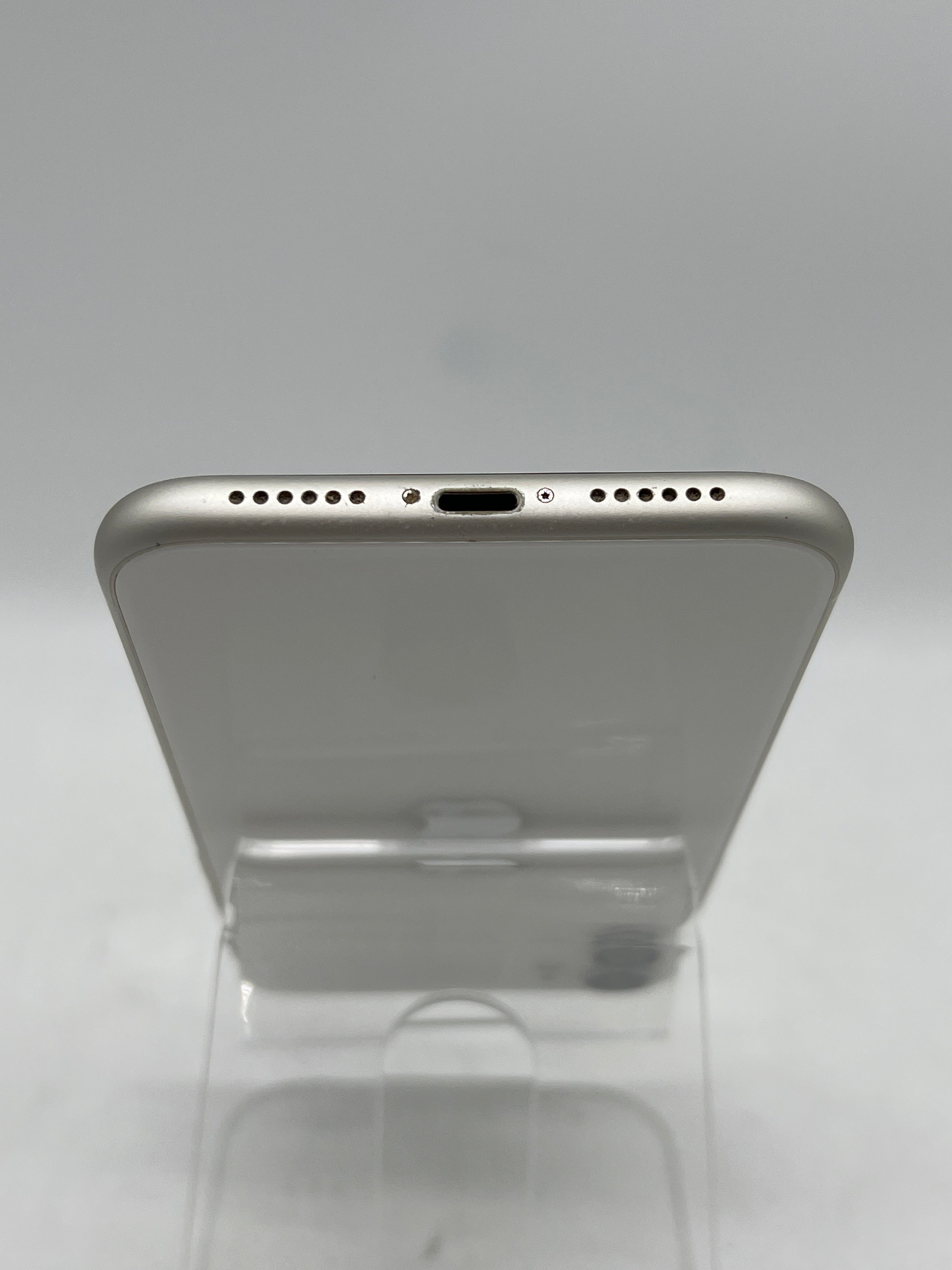 Apple iPhone 11 6.1" 64GB Unlocked - White - Bad Battery