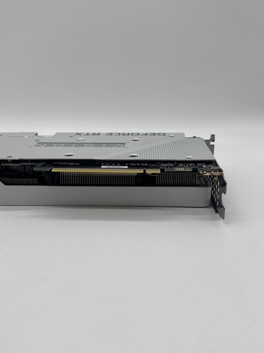 Gigabyte GeForce RTX 3060 Vision OC 12GB White GV-N3060VISION - For Parts [Untested]