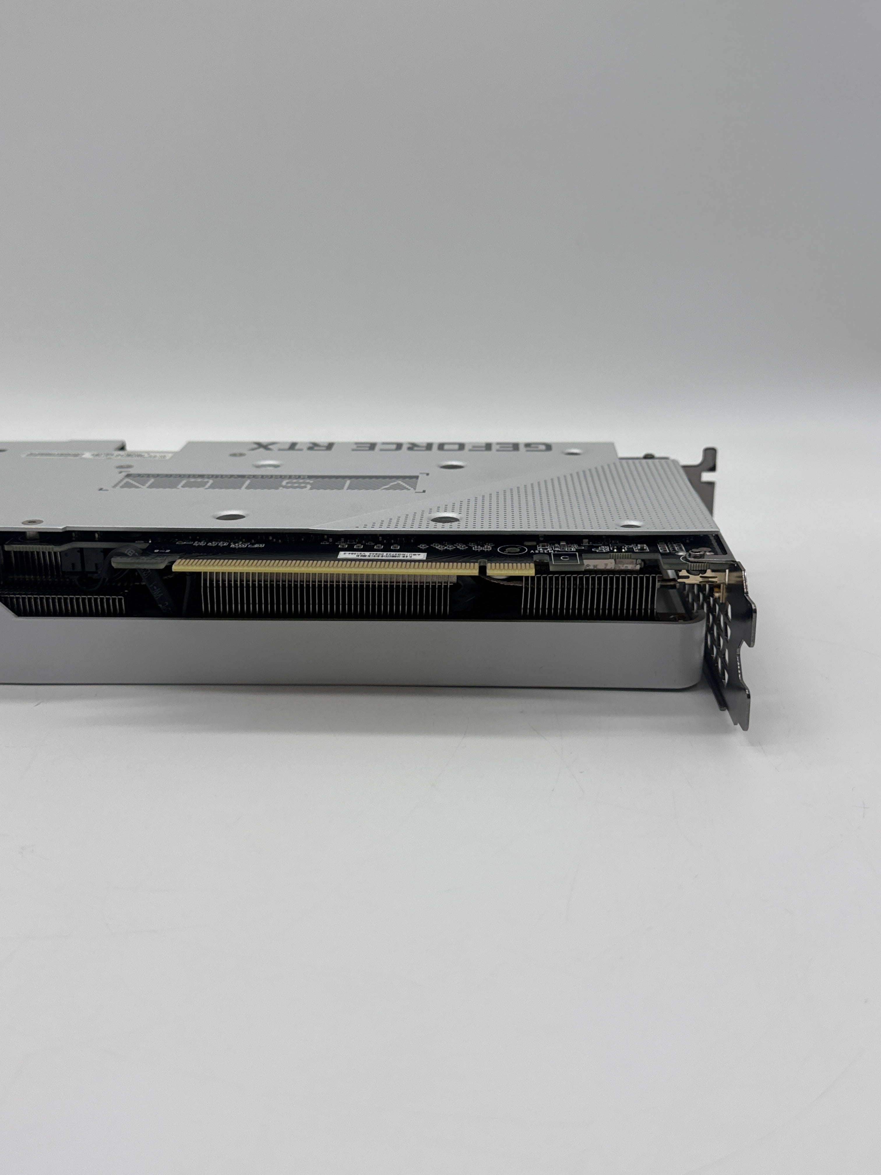 Gigabyte GeForce RTX 3060 Vision OC 12GB White GV-N3060VISION - For Parts [Untested]
