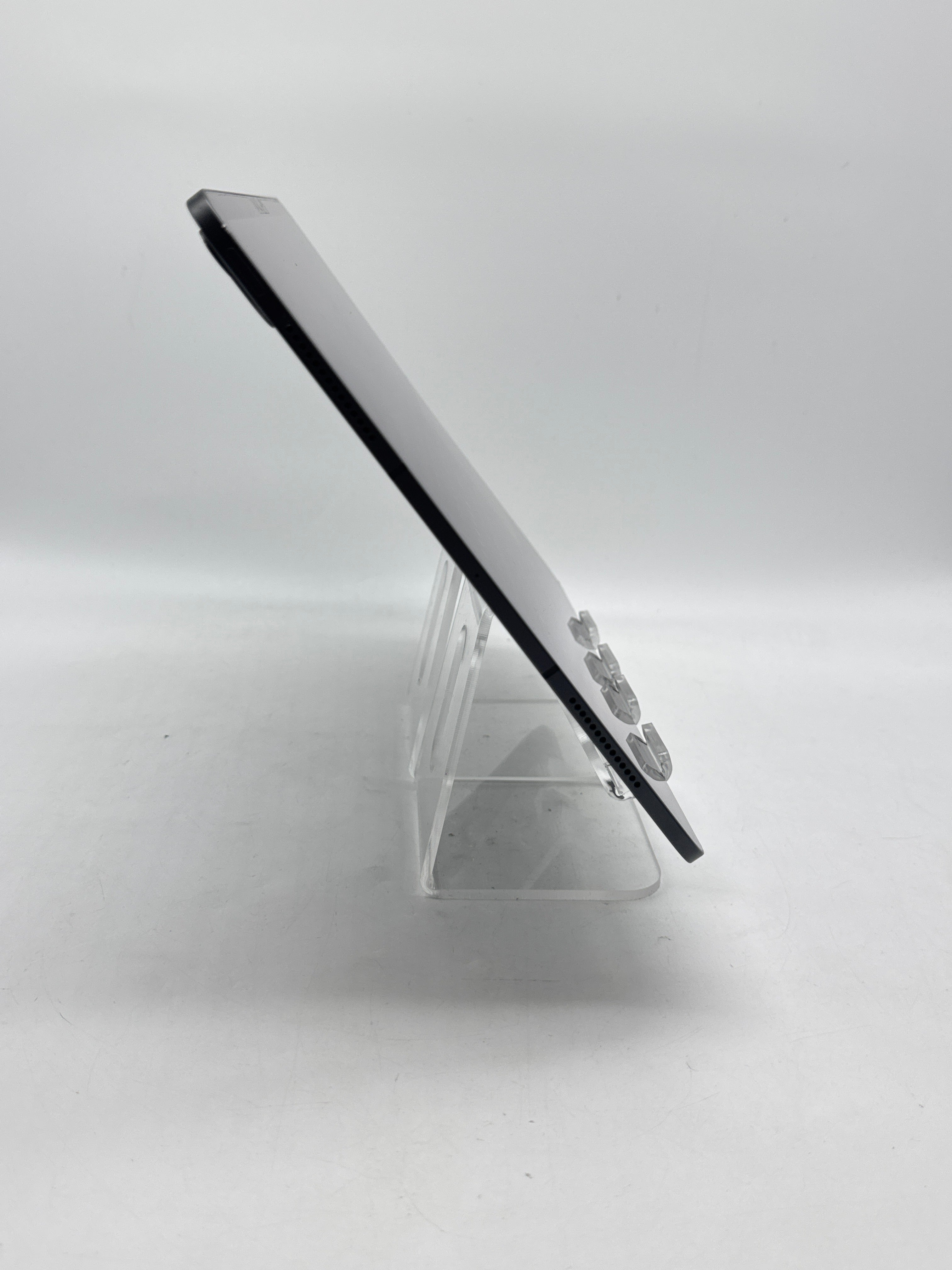 Verizon Apple iPad Pro 13" M4 A2926 256GB Wi-Fi + Cell - Used