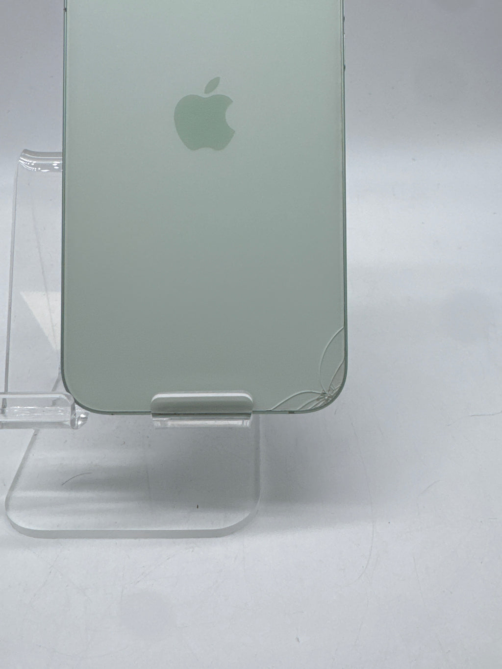 Apple iPhone 15 Plus 128GB Factory Unlocked Green - Cracked Back