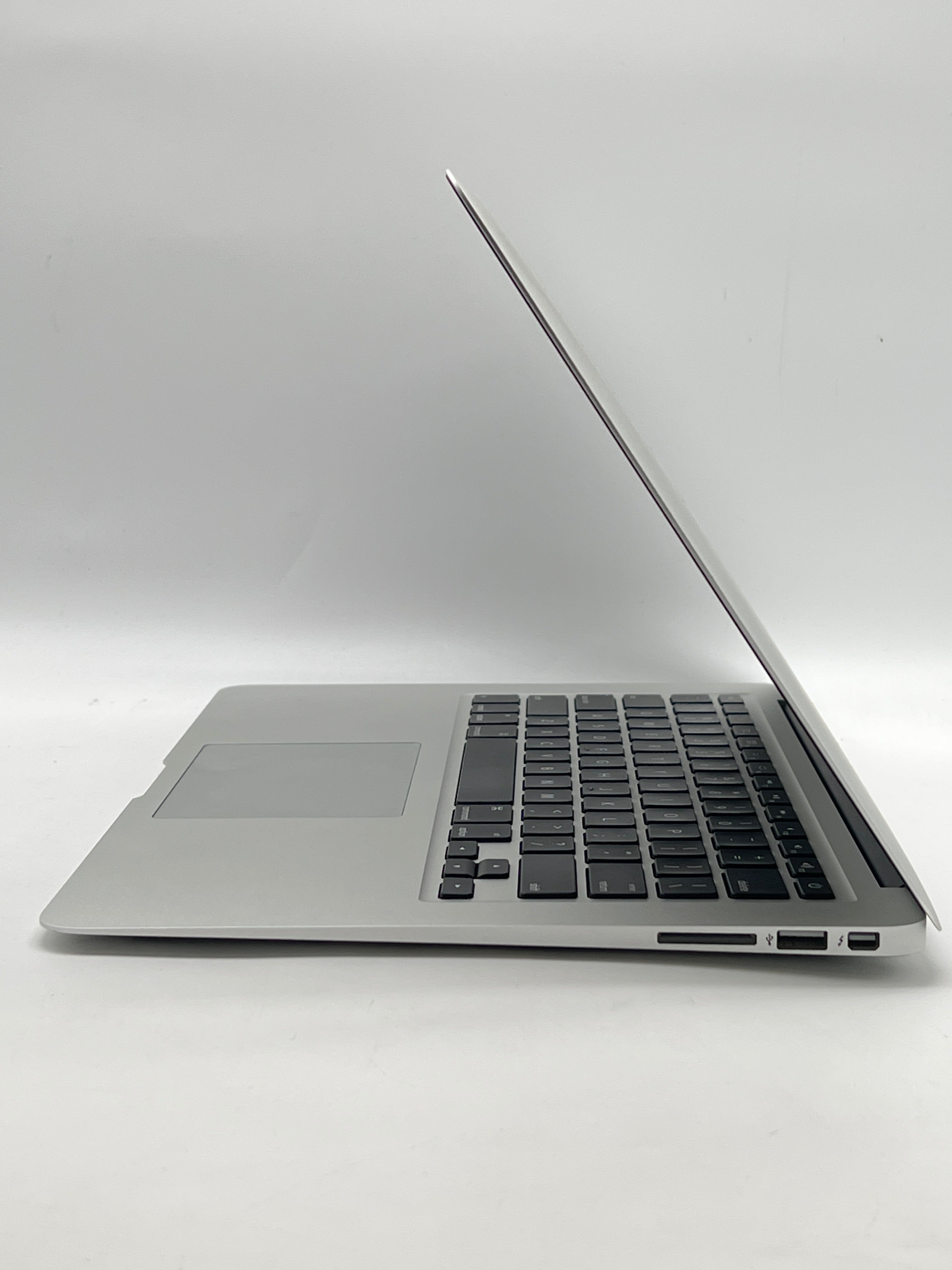 Apple MacBook Air 13" A1466 Core i5 8GB RAM 128GB SSD - For Parts (READ)