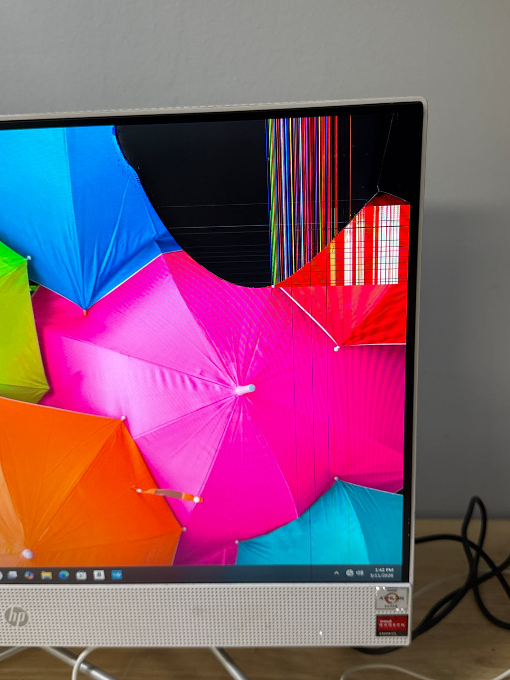 HP 22-DD0046 All-in-One PC AMD Athlon Silver 4GB RAM 256GB SSD - For Parts