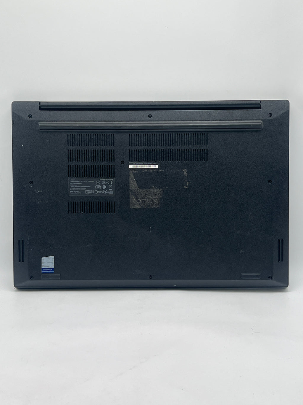 Lenovo ThinkPad E590 i5-8265U 4GB RAM 512GB HDD - For Parts (Bad Battery)