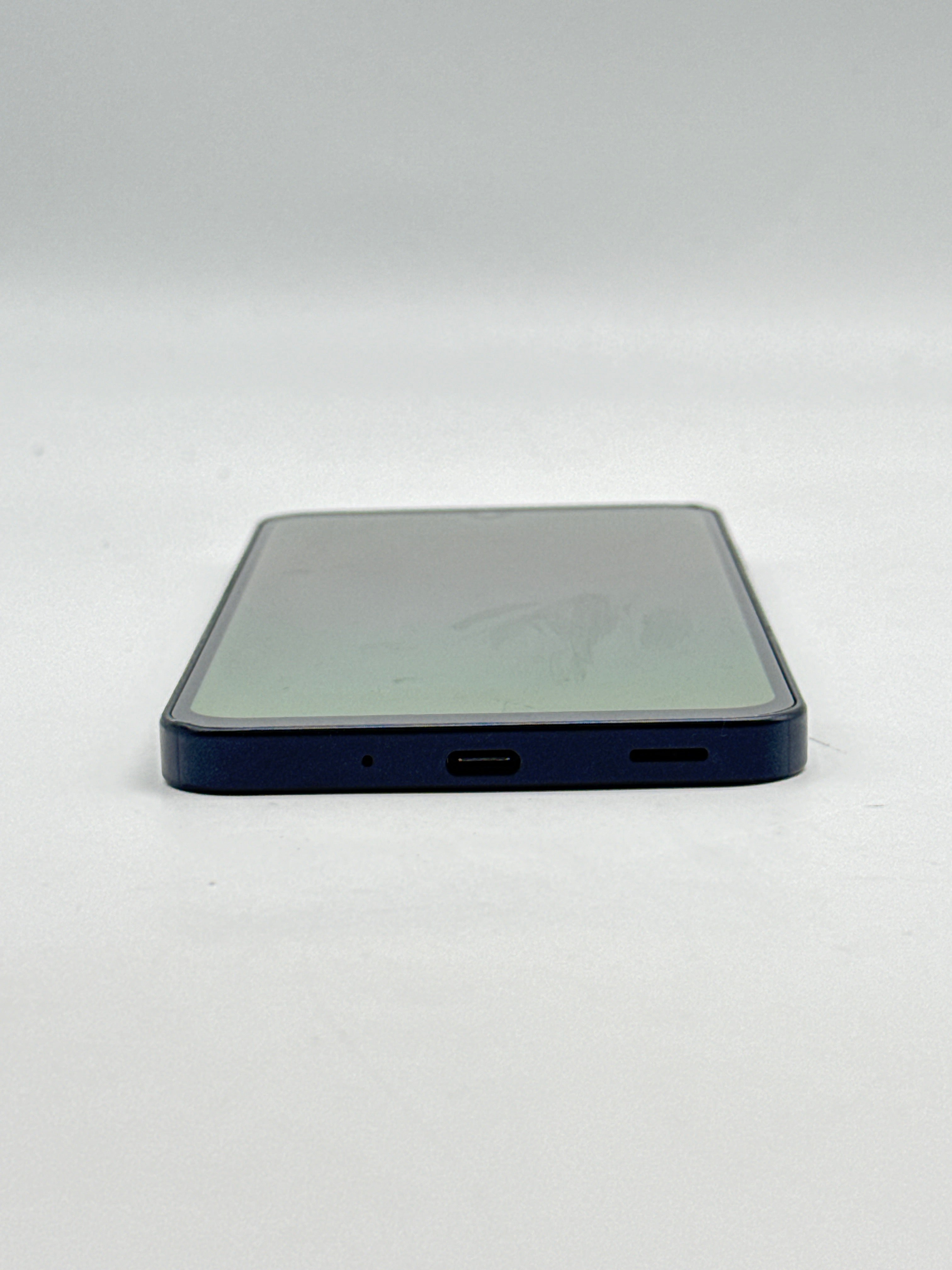 Samsung Galaxy A16 5G 128GB Blue Tracfone Locked -For Parts