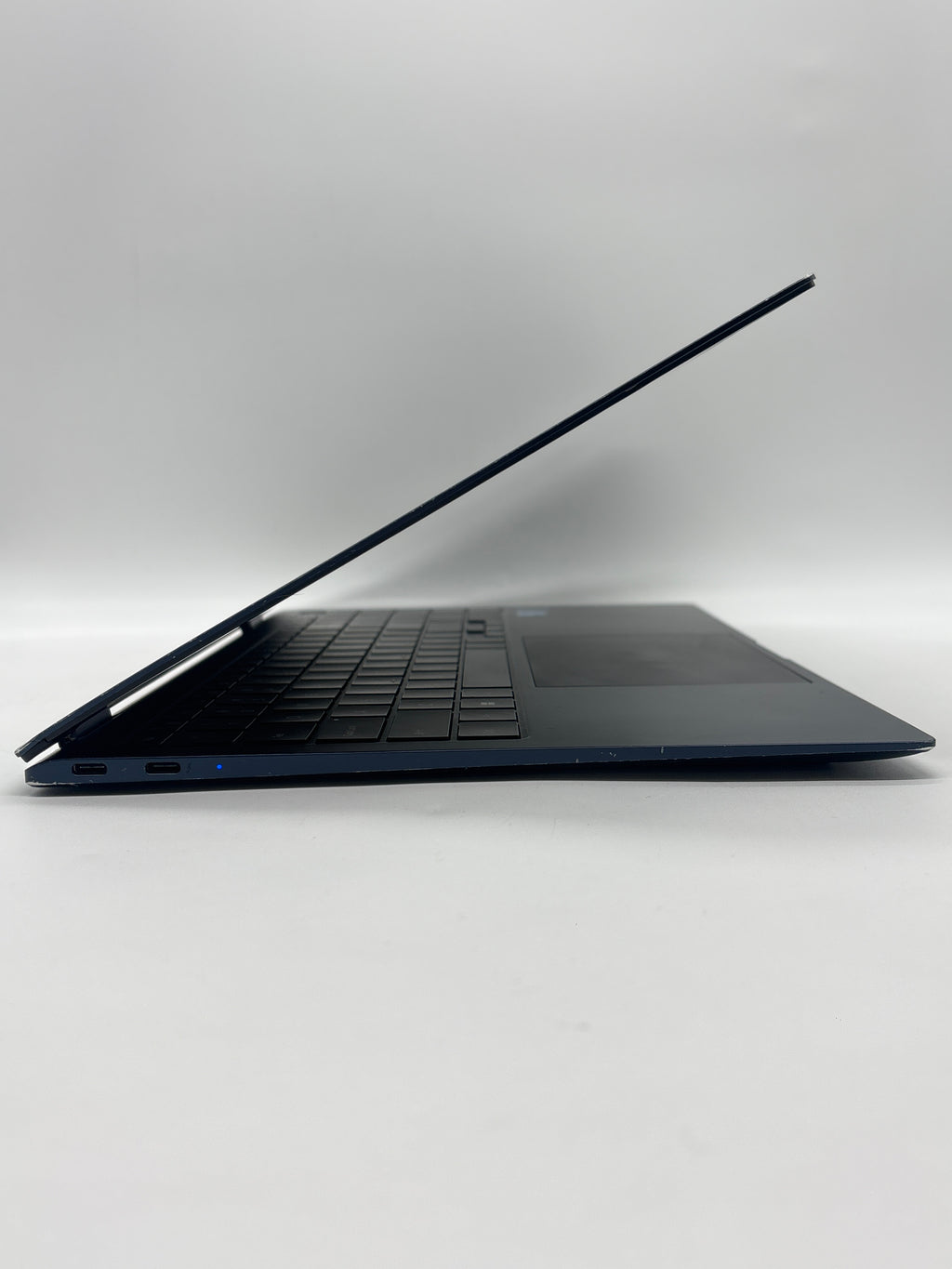 Samsung Galaxy Pro NP950QDB i7-1165G7 16GB RAM 1TB SSD - Used