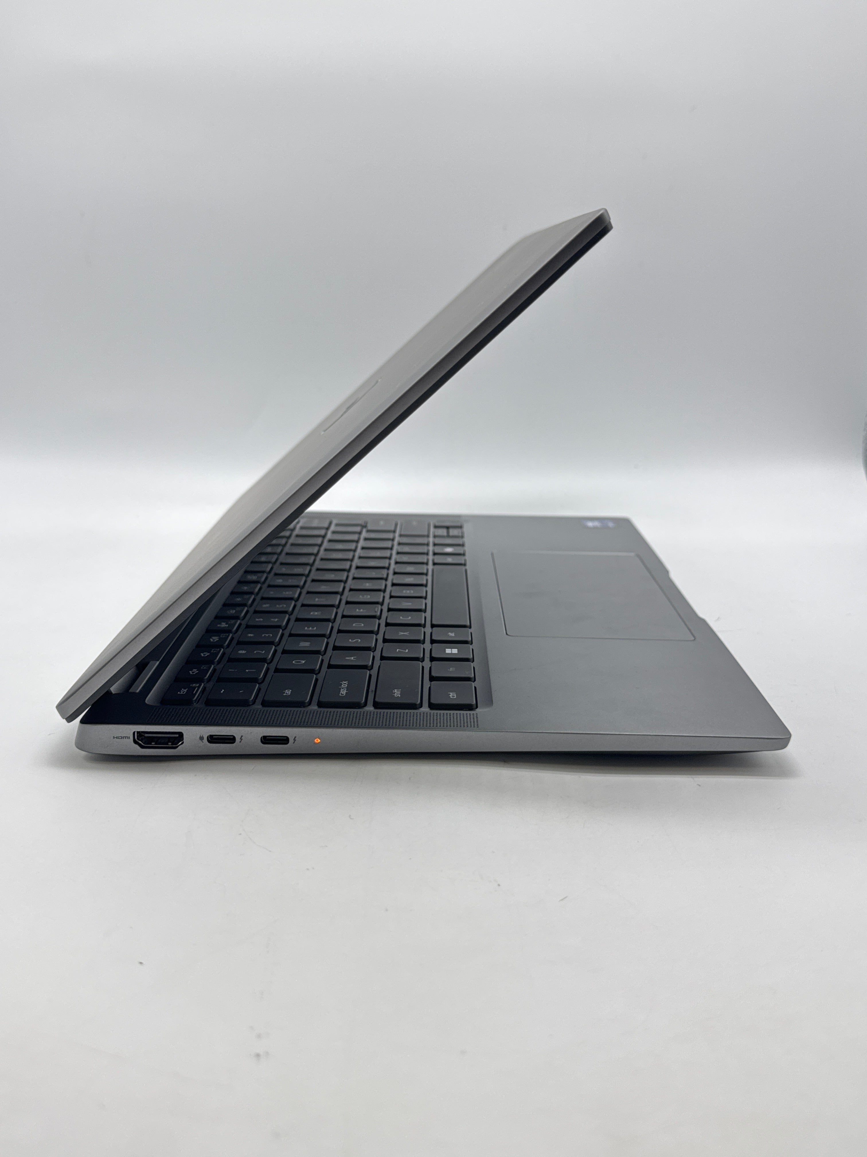 Dell Latitude 7450 14" Intel Ultra 7 155U 16GB 512GB SSD - Used