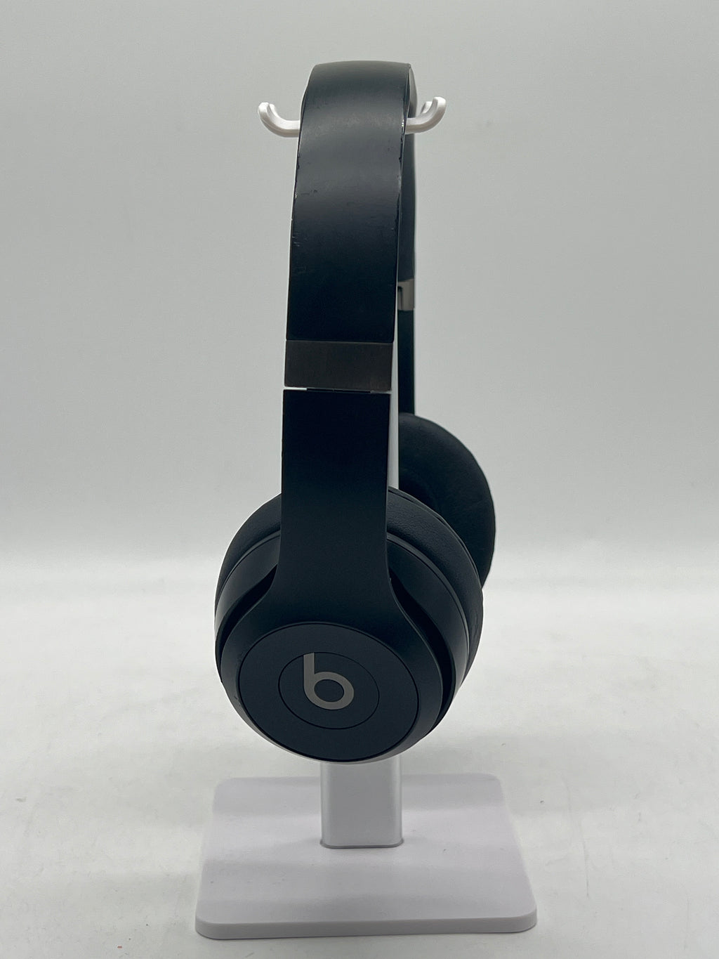 Beats Solo4 Wireless On-Ear Bluetooth Headphones Black
