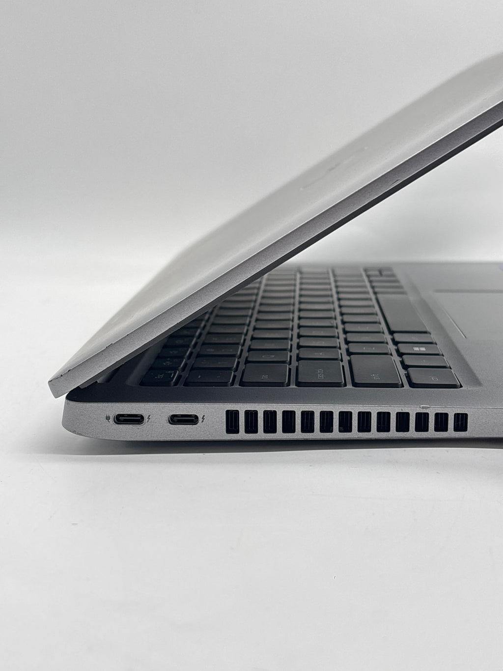 Dell Latitude 5430 14" Core i5-1235U 16GB RAM 256GB SSD Gray - Used