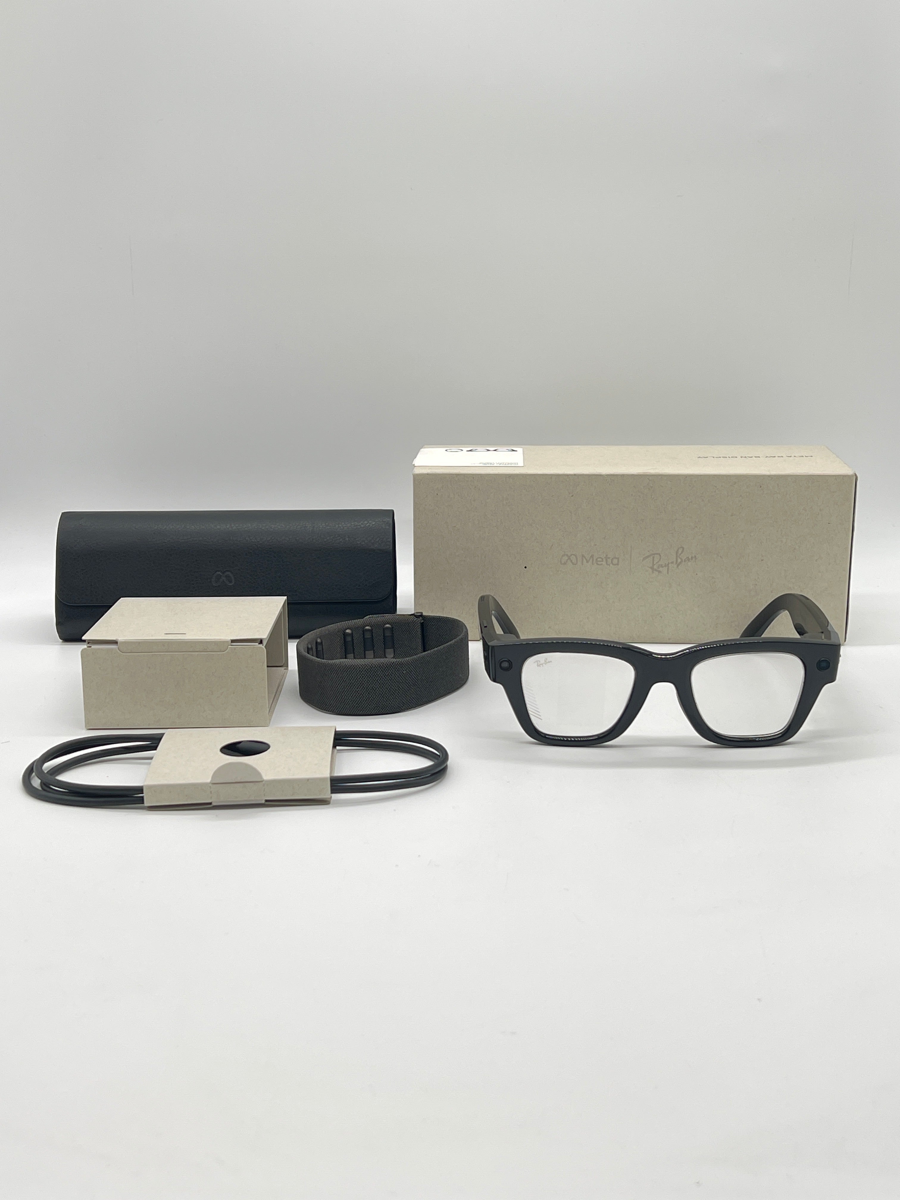 Meta Ray-Ban Display Smart Glasses Black SK-1001153-01 Band Size 2 - Used With Box