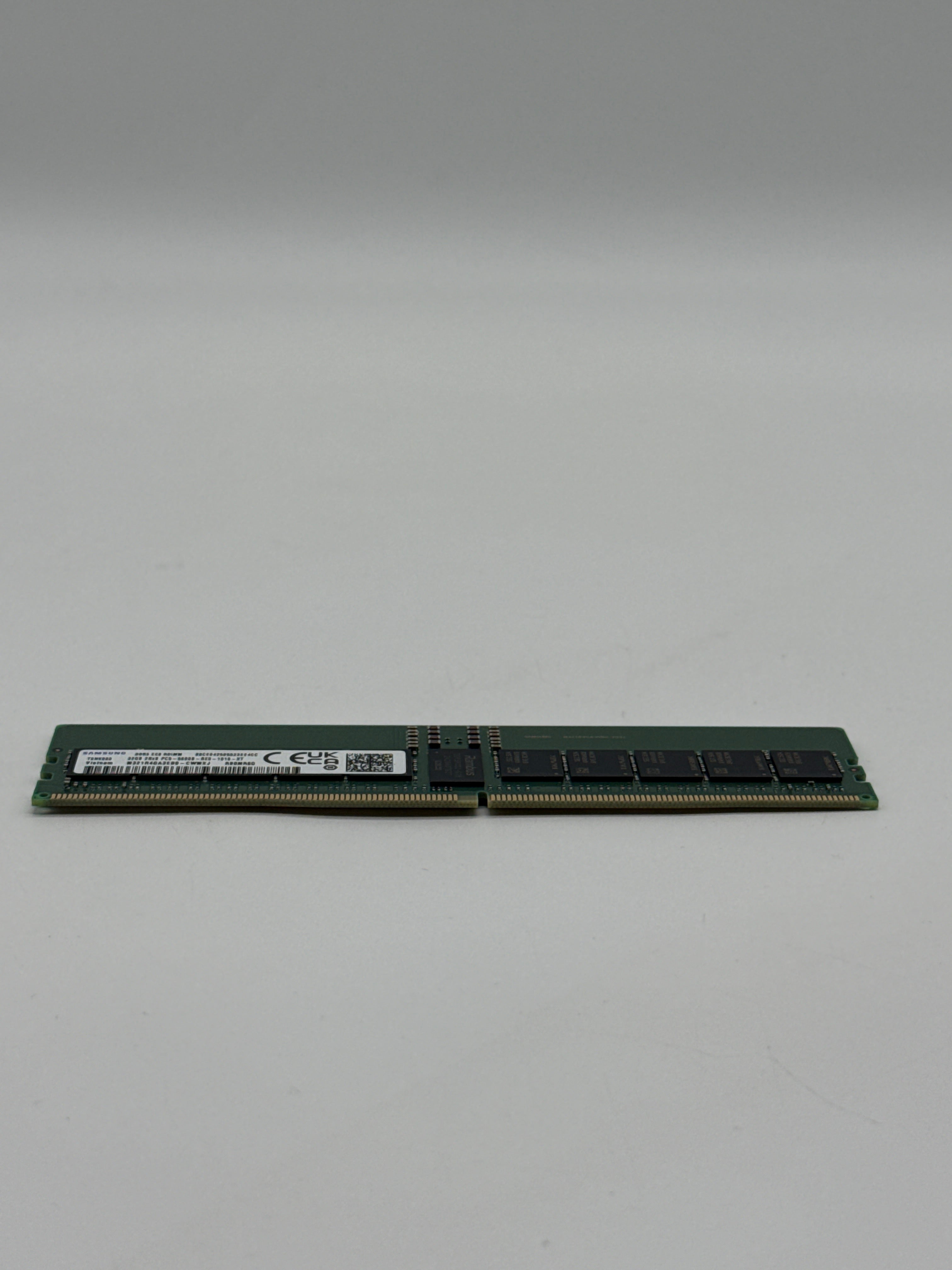 M321R4GA3PB0-CWM SAMSUNG 32GB (1X32GB) 2RX8 PC5-5600B ECC RDIMM MEMORY