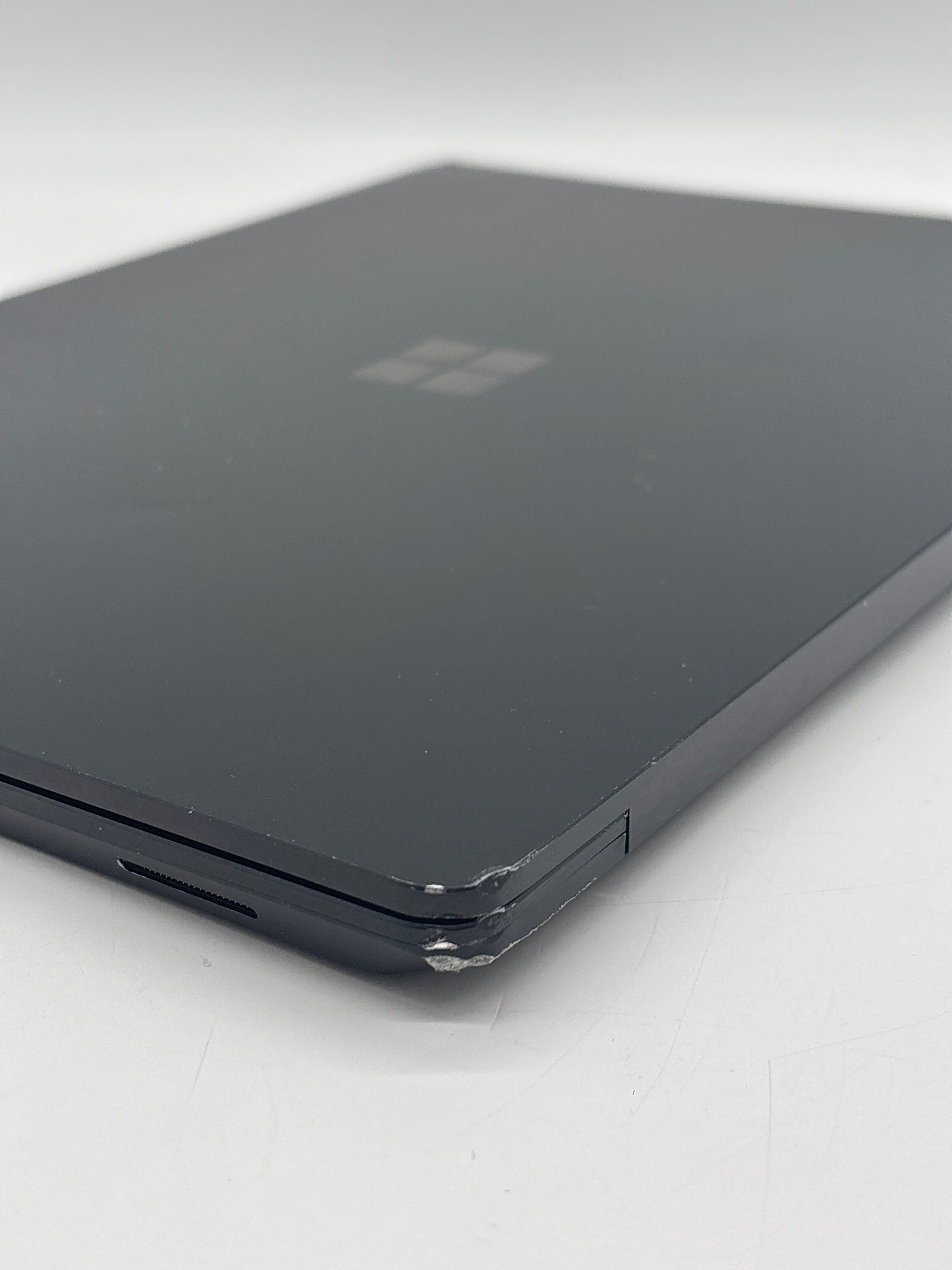Microsoft Surface Laptop 5 1951 i5-1245U 16GB RAM 256GB SSD