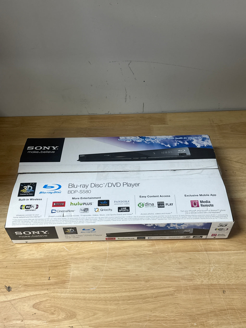 Sony BDP-S580 Blu-ray DVD Player - New In Box