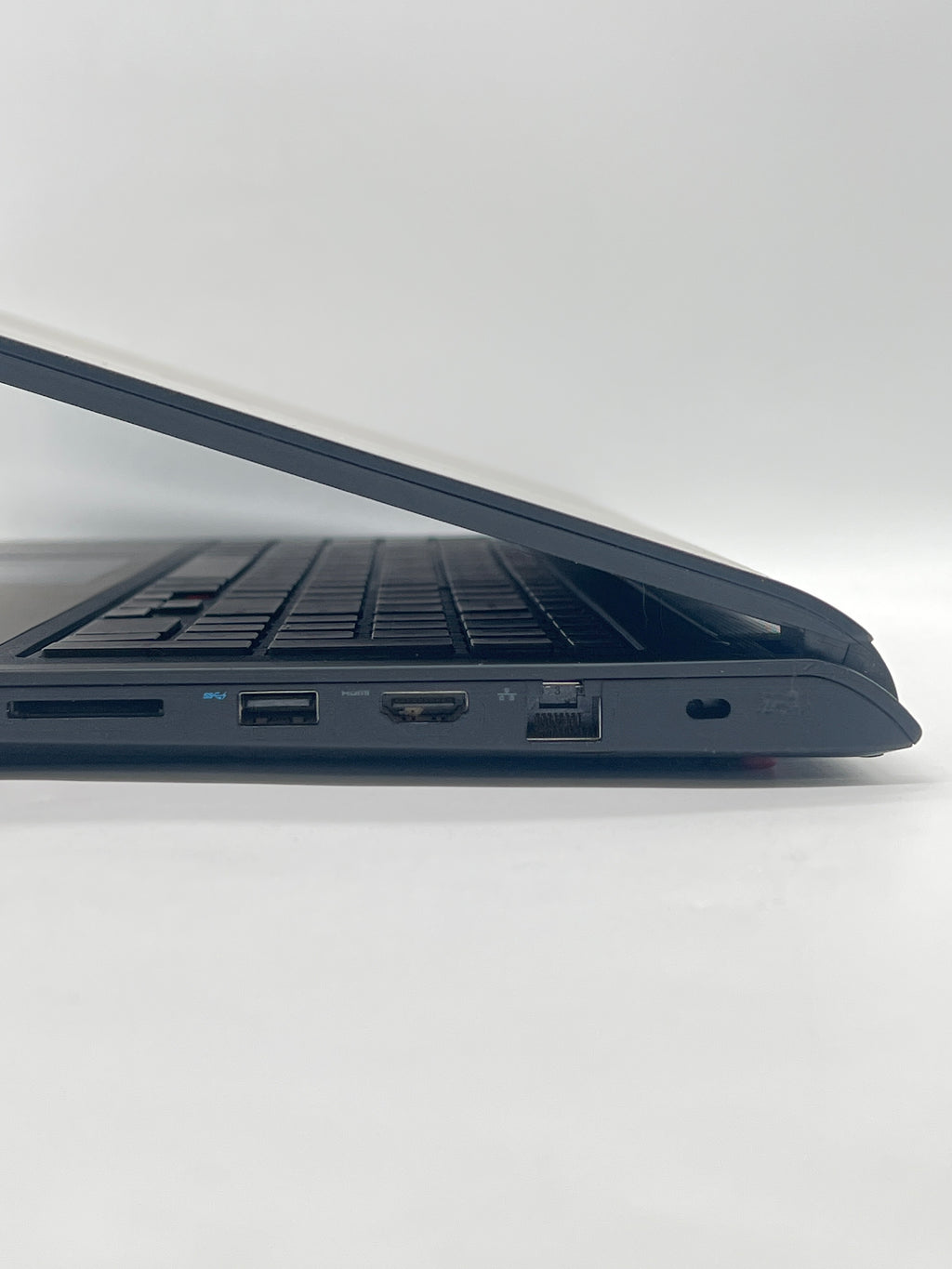 Dell Inspiron 15 3511 AMD A10-9630 8GB RAM 1TB HDD - For Parts (Bad HDD)